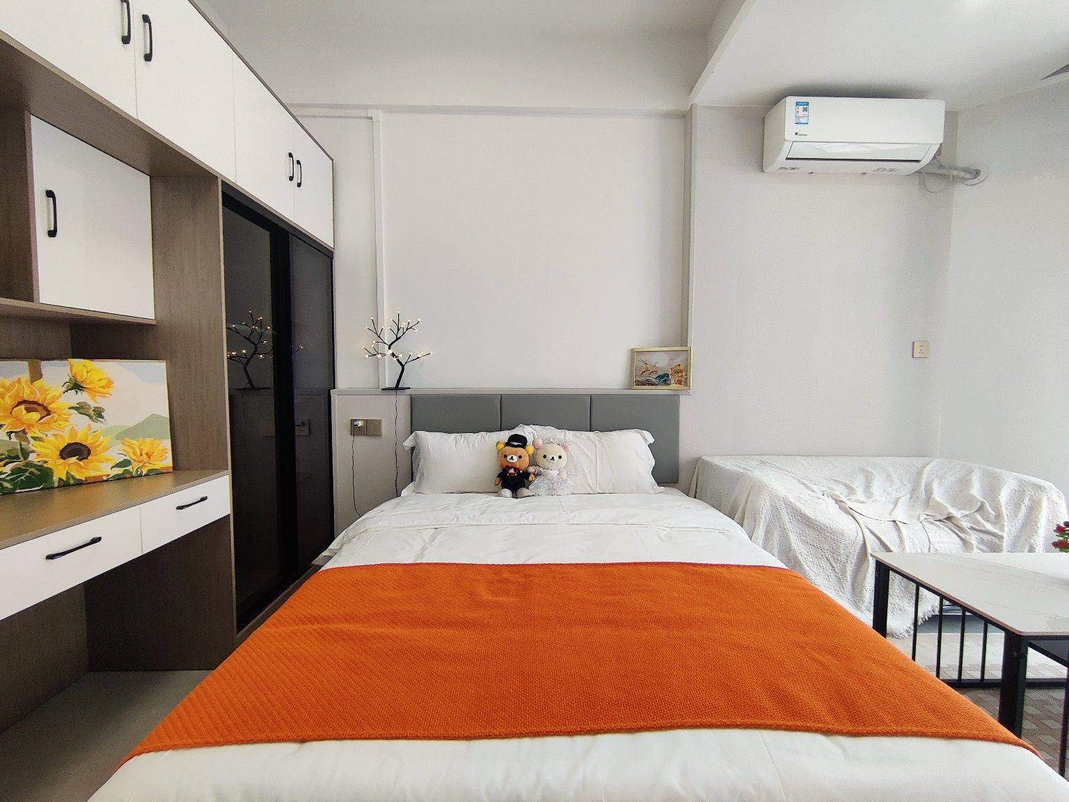 Guangzhou-Tianhe-Cozy Home,Clean&Comfy,No Gender Limit,Hustle & Bustle,Pet Friendly