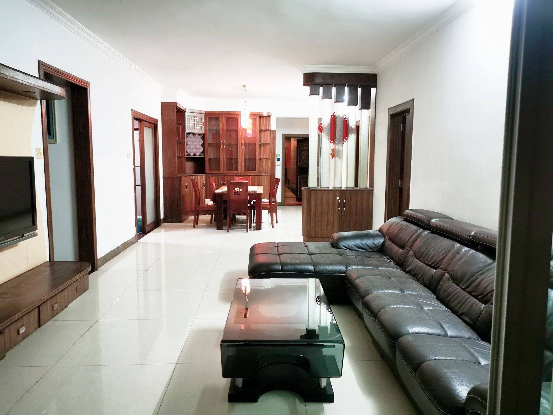 Guangzhou-Huangpu-Cozy Home,Clean&Comfy,No Gender Limit,Hustle & Bustle,“Friends”,Chilled,LGBTQ Friendly