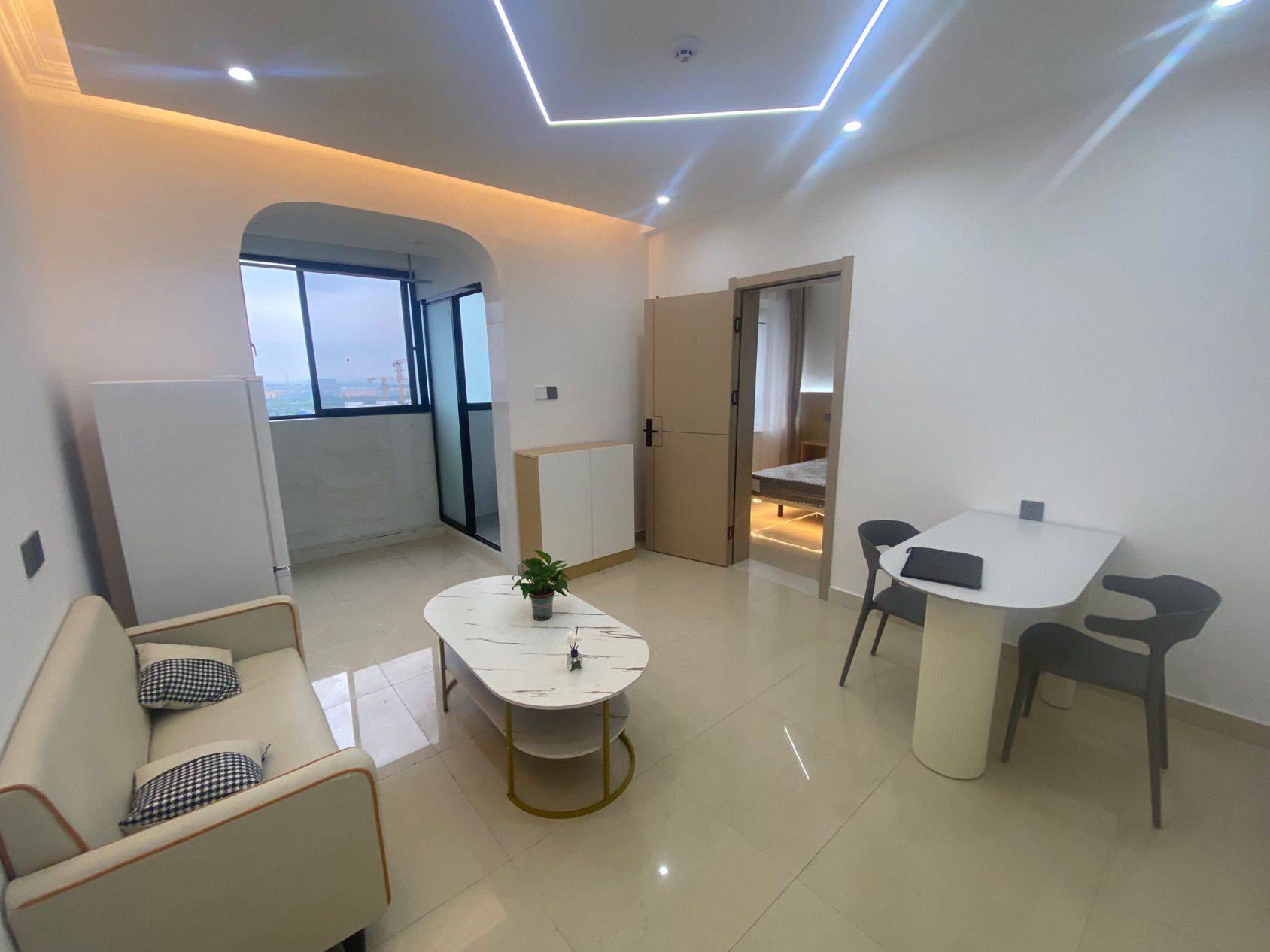 Suzhou-Huqiu-Clean&Comfy,No Gender Limit