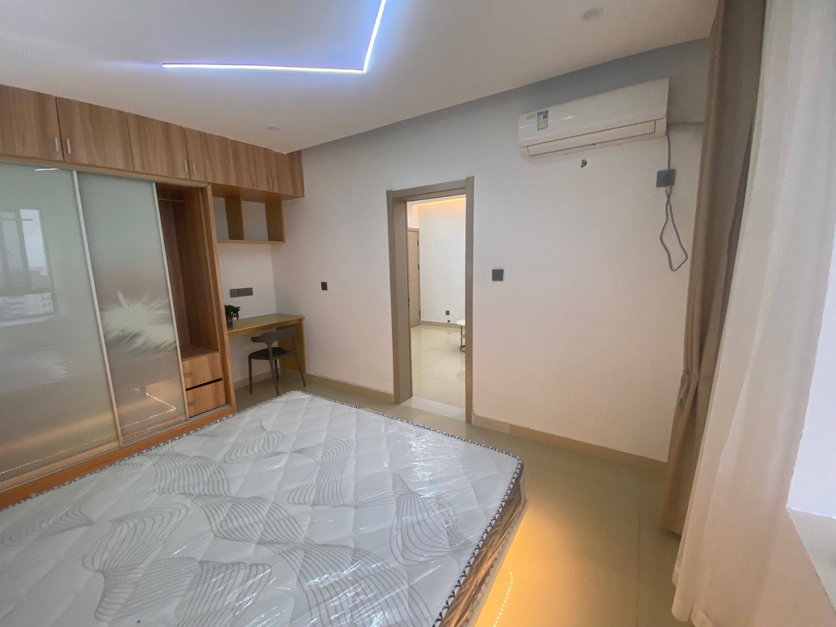 Suzhou-Huqiu-Clean&Comfy,No Gender Limit