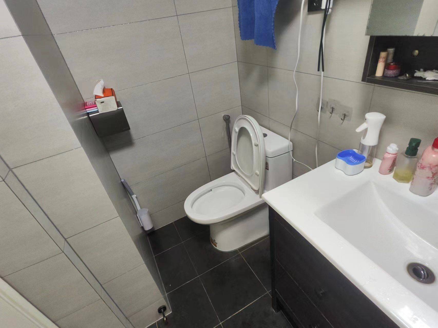 Hangzhou-Qiantang-Cozy Home,Clean&Comfy,No Gender Limit,Hustle & Bustle