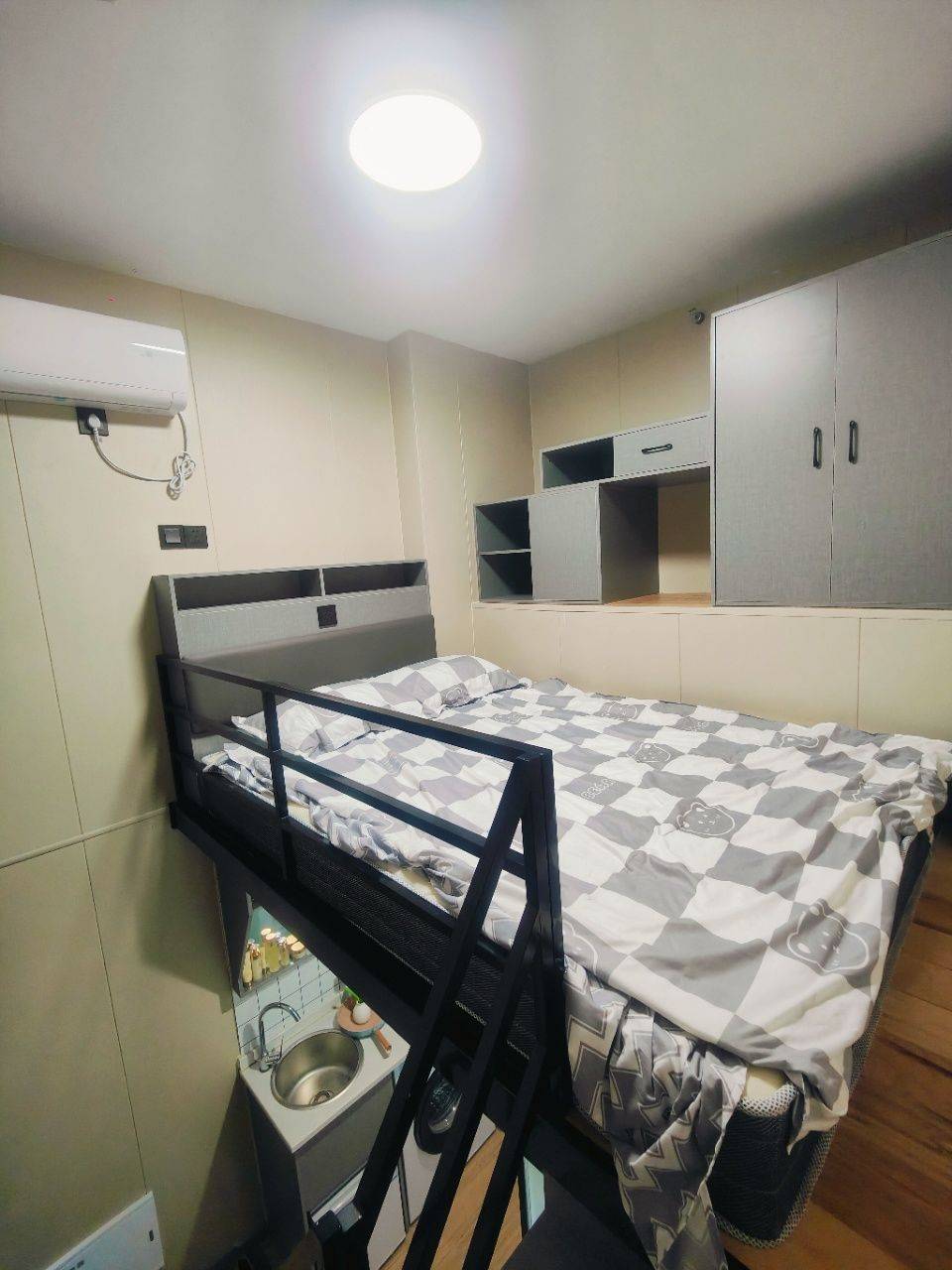 Shanghai-Minhang-Cozy Home,Clean&Comfy,No Gender Limit,Pet Friendly