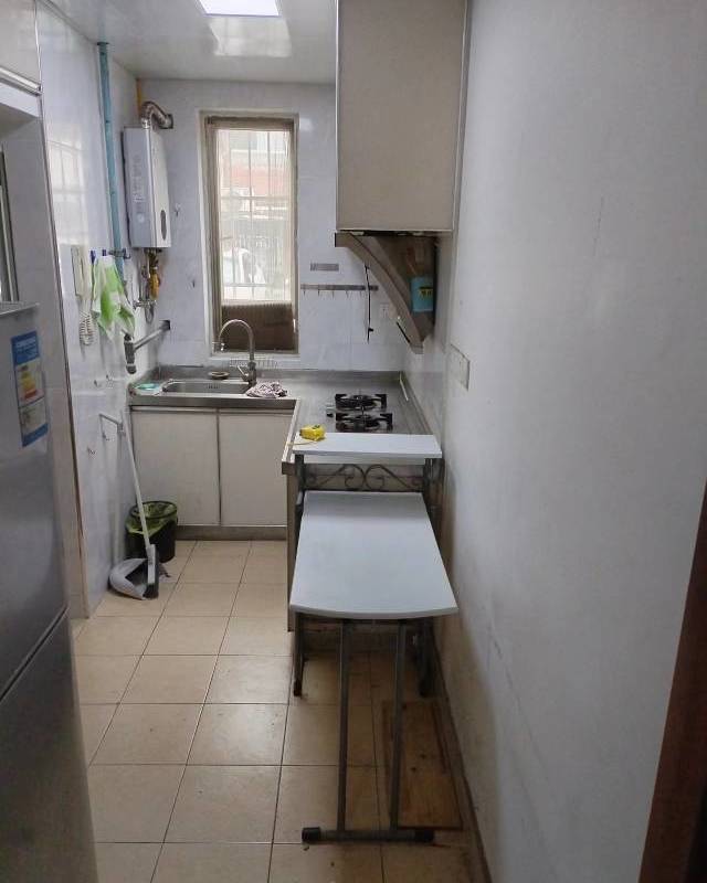 Shanghai-Pudong-Cozy Home,No Gender Limit