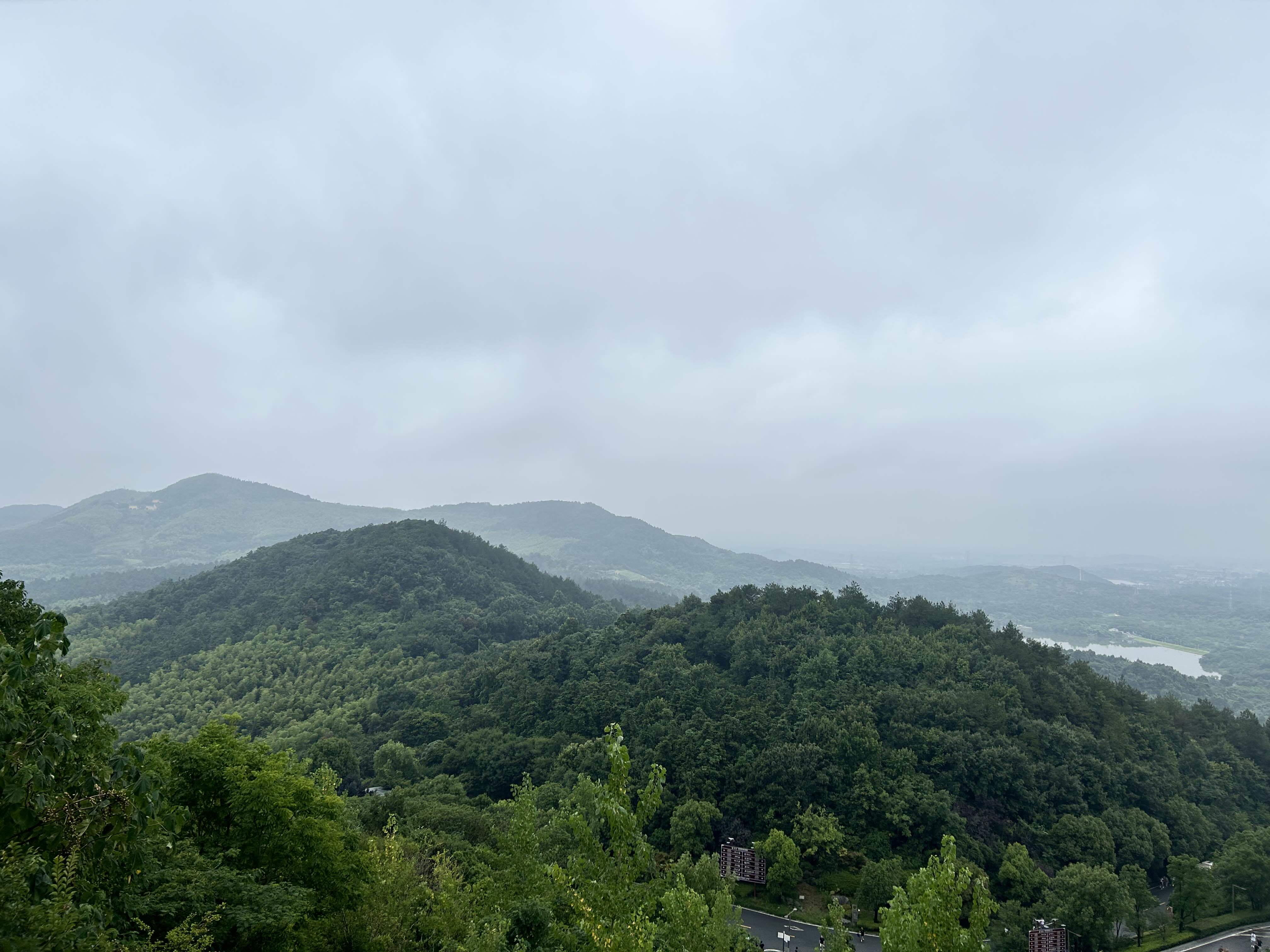 山山水水