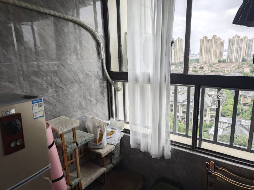 世纪十月初六夜整租房源3