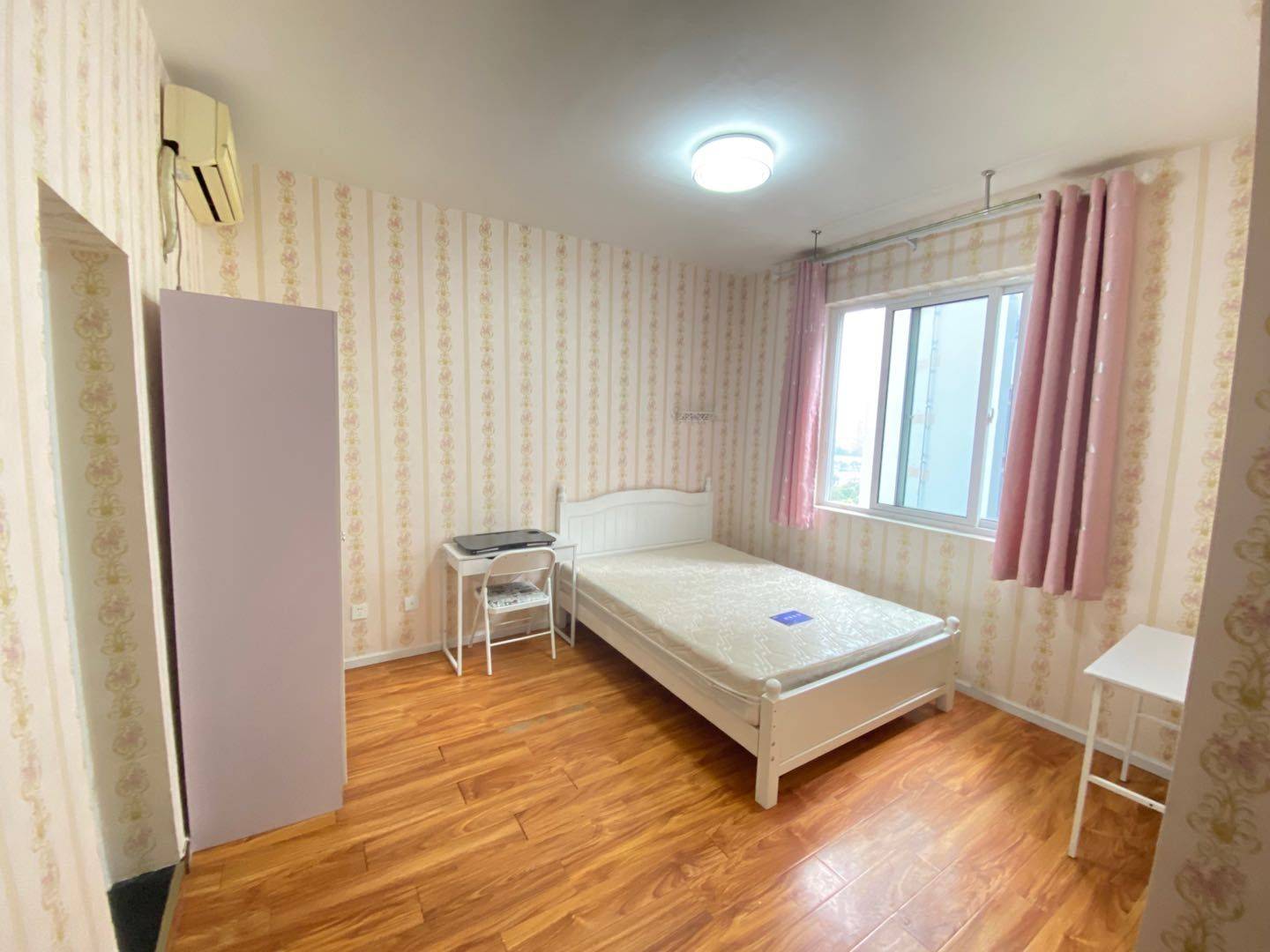 Chengdu-JinJiang-Cozy Home,No Gender Limit,Hustle & Bustle,Pet Friendly