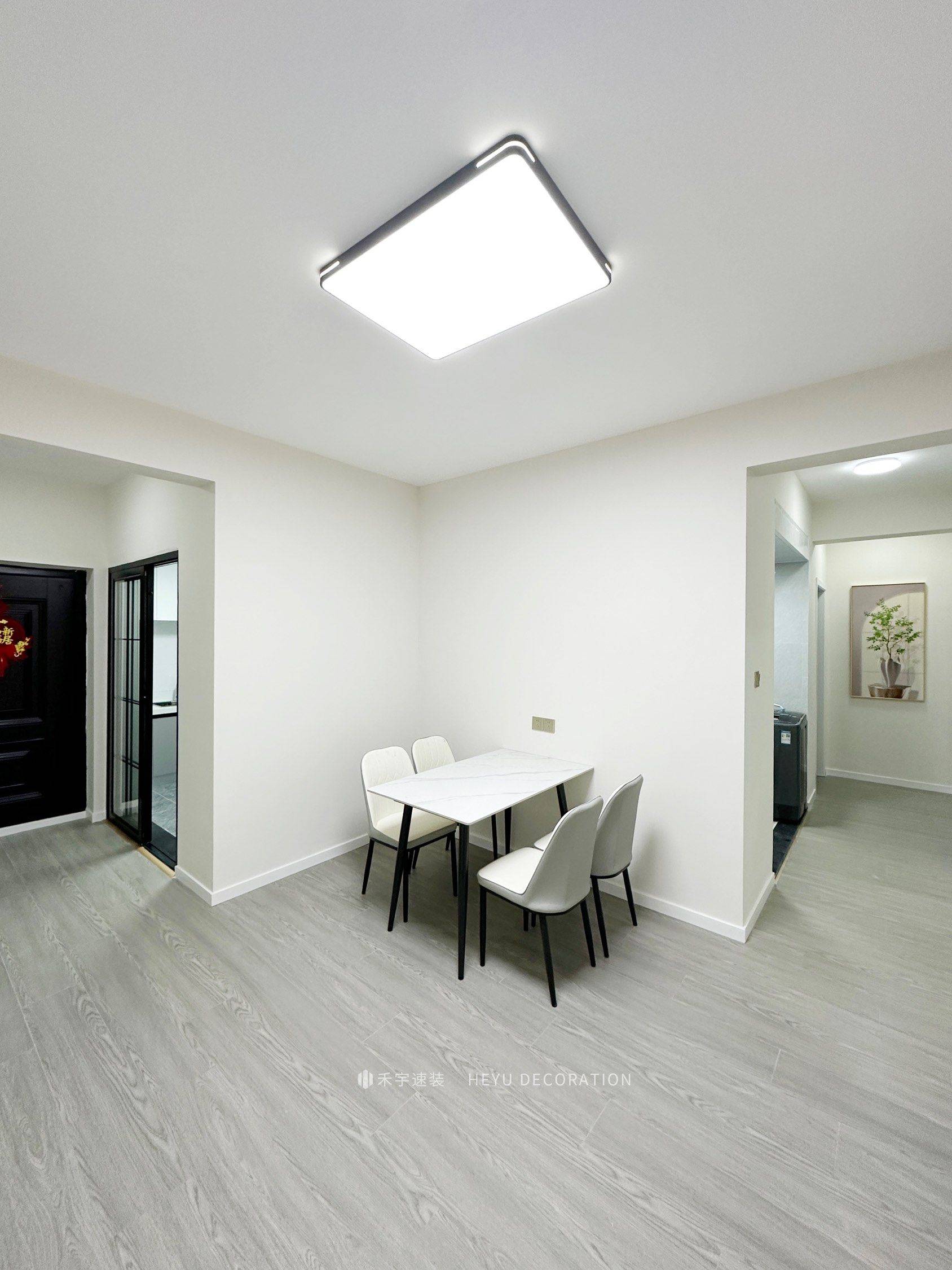 Wuhan-Hongshan-Cozy Home,Clean&Comfy,No Gender Limit,Hustle & Bustle