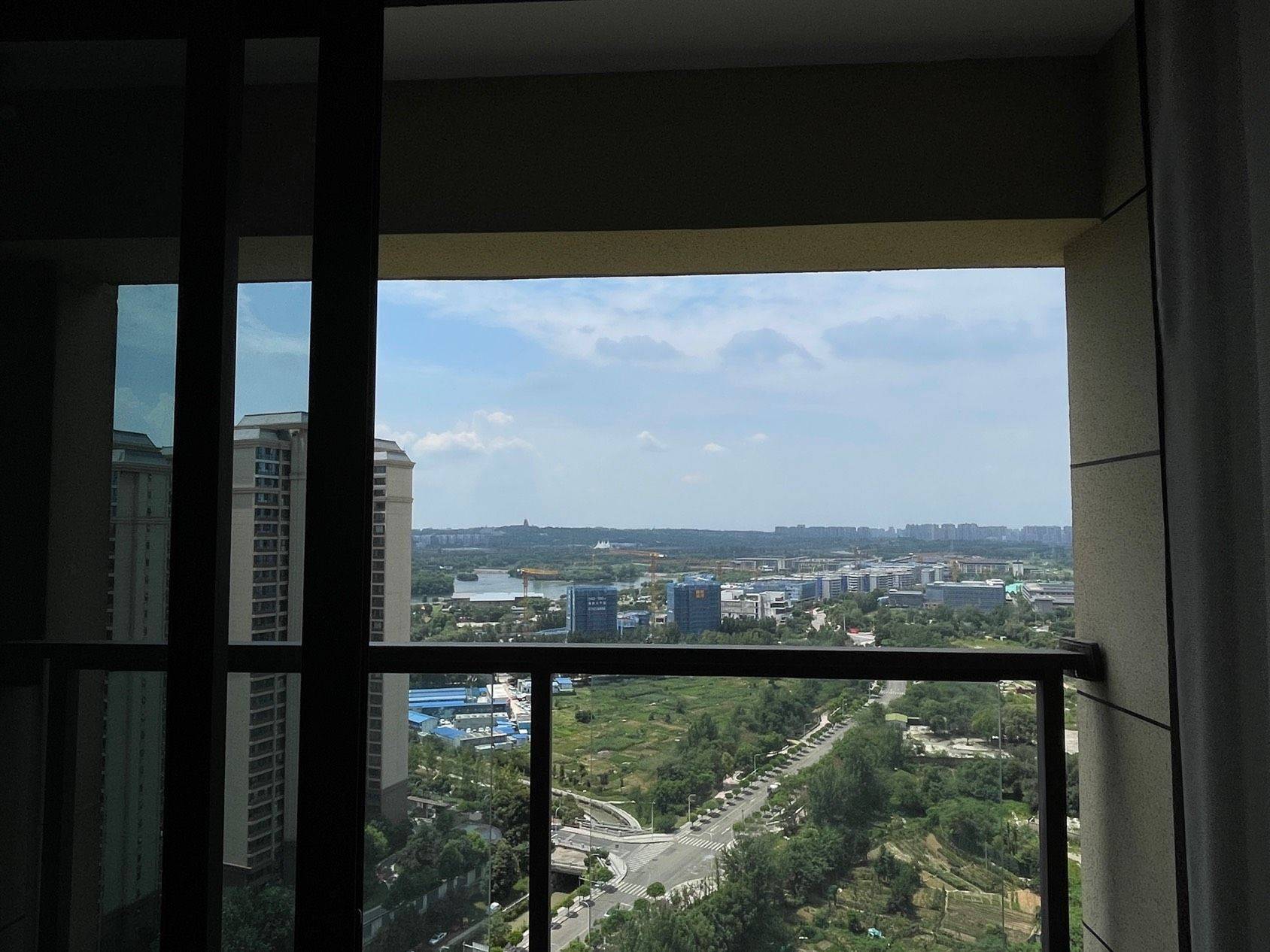 Chengdu-Chenghua-Cozy Home,Clean&Comfy,No Gender Limit,Hustle & Bustle,“Friends”,Chilled,LGBTQ Friendly,Pet Friendly