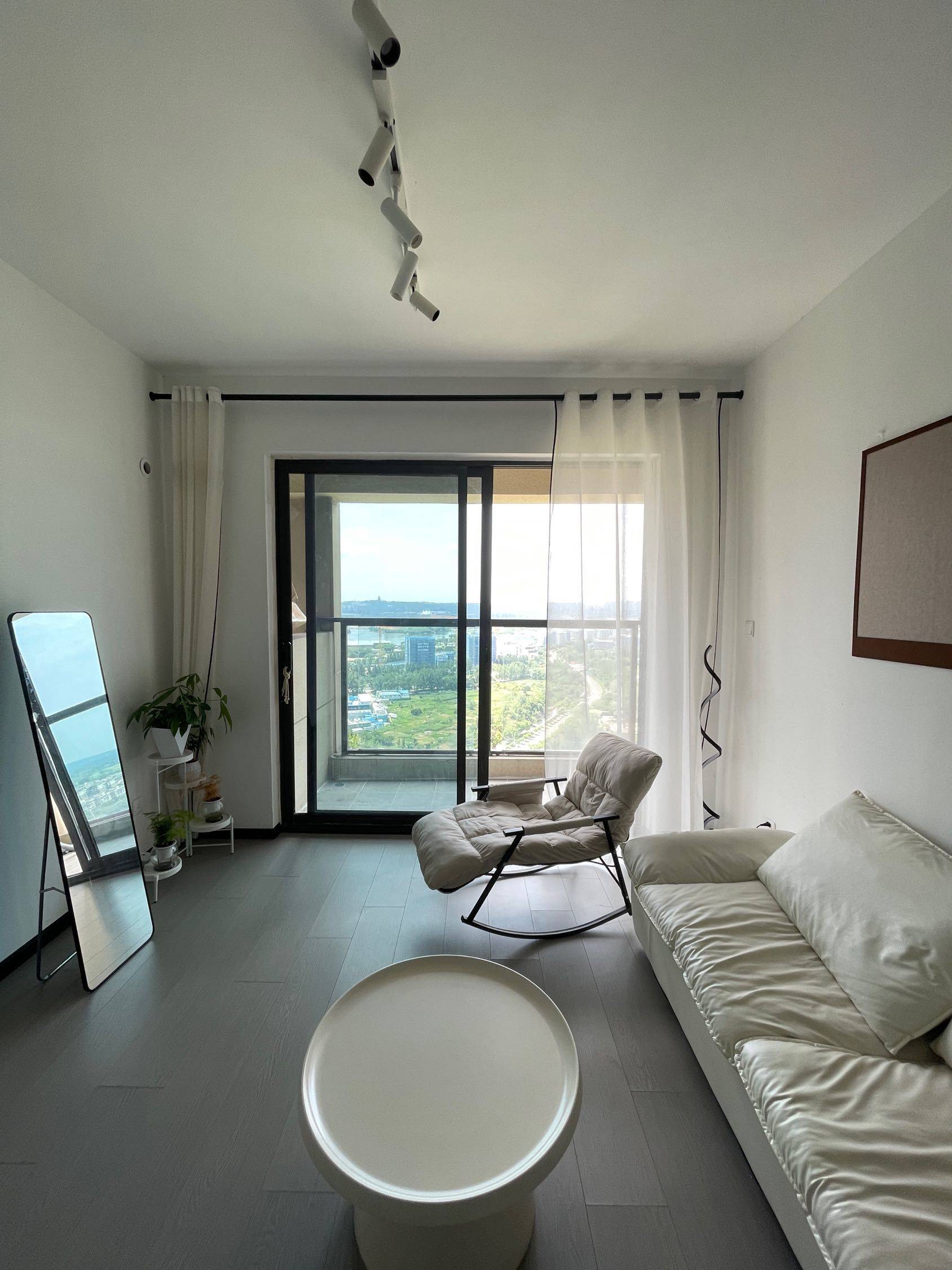 Chengdu-Chenghua-Cozy Home,Clean&Comfy,No Gender Limit,Hustle & Bustle,“Friends”,Chilled,LGBTQ Friendly,Pet Friendly