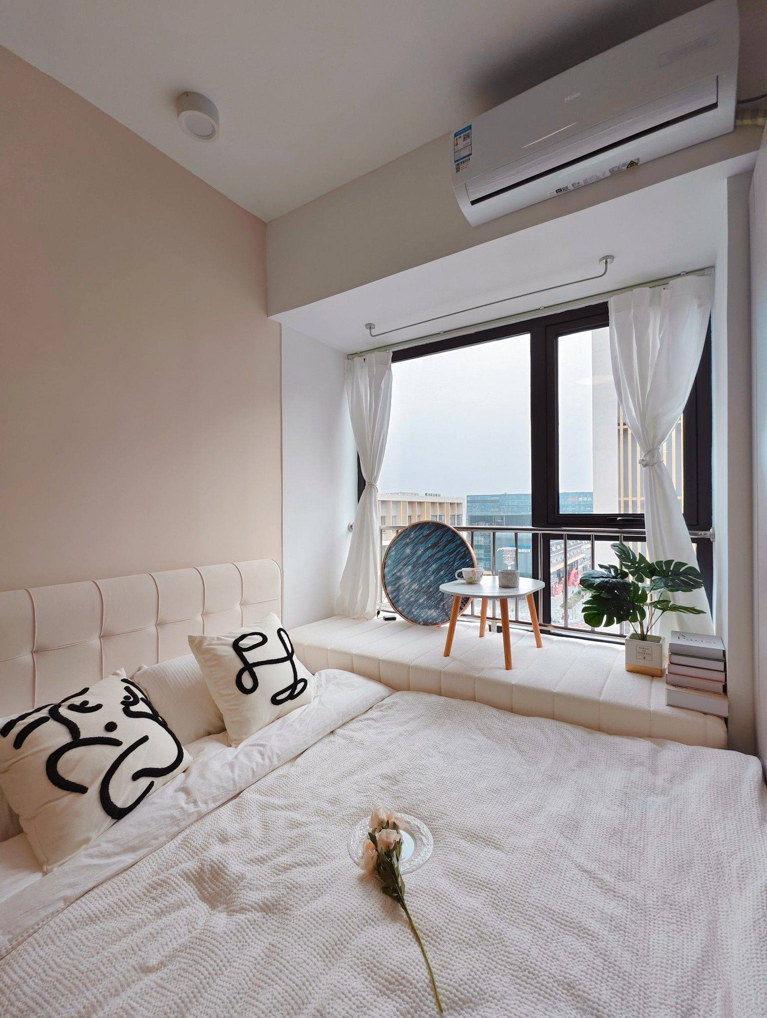 Shanghai-Pudong-Cozy Home,Clean&Comfy,No Gender Limit,Hustle & Bustle,“Friends”,Chilled