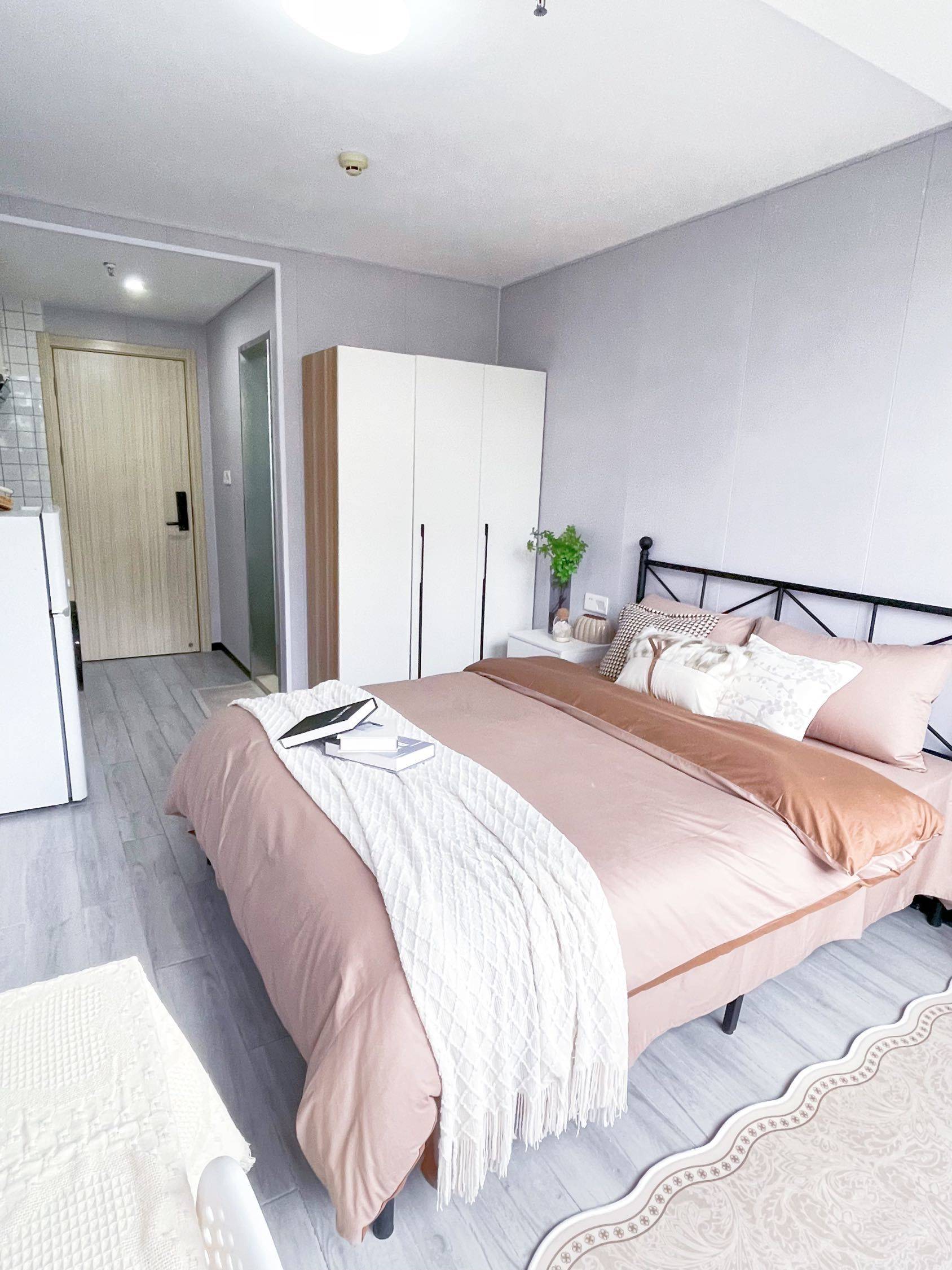 Shanghai-Minhang-Cozy Home,Clean&Comfy,No Gender Limit,Hustle & Bustle