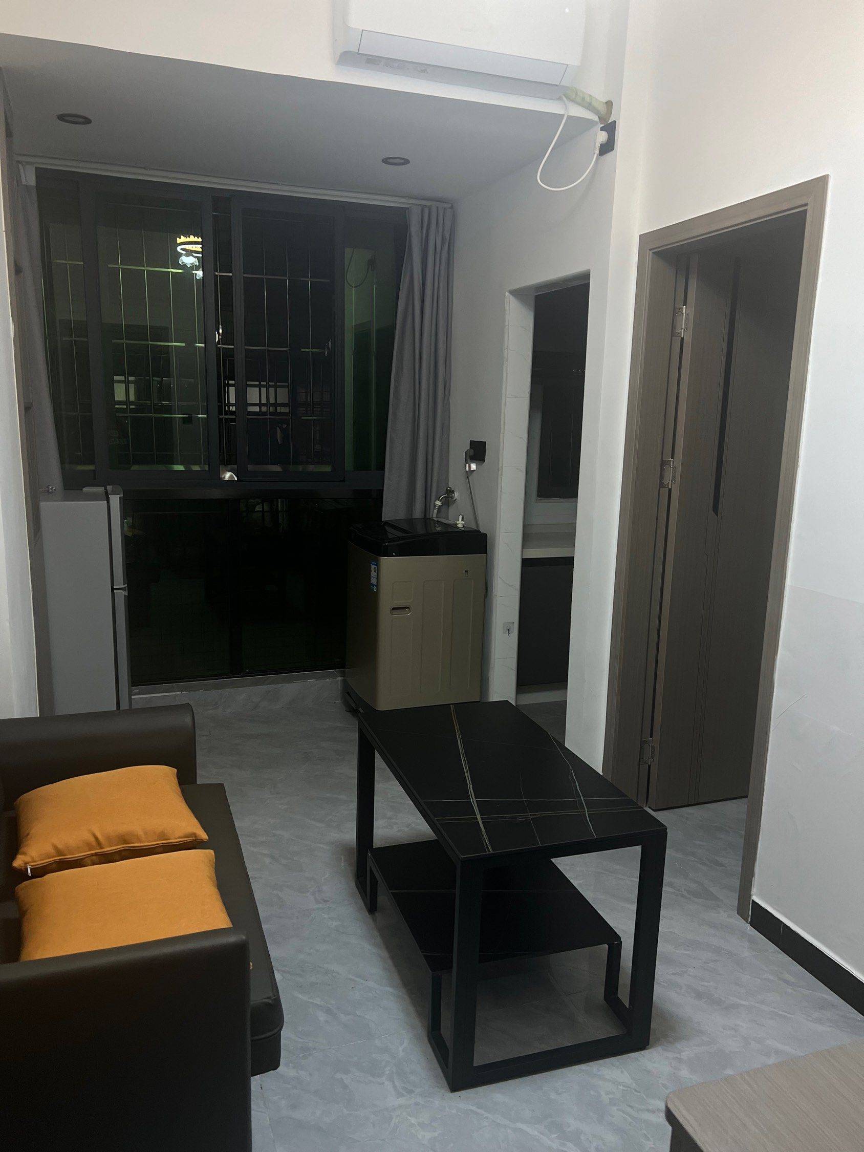 Shenzhen-BaoAn-Cozy Home,Clean&Comfy,No Gender Limit,Hustle & Bustle,“Friends”,Chilled,LGBTQ Friendly,Pet Friendly