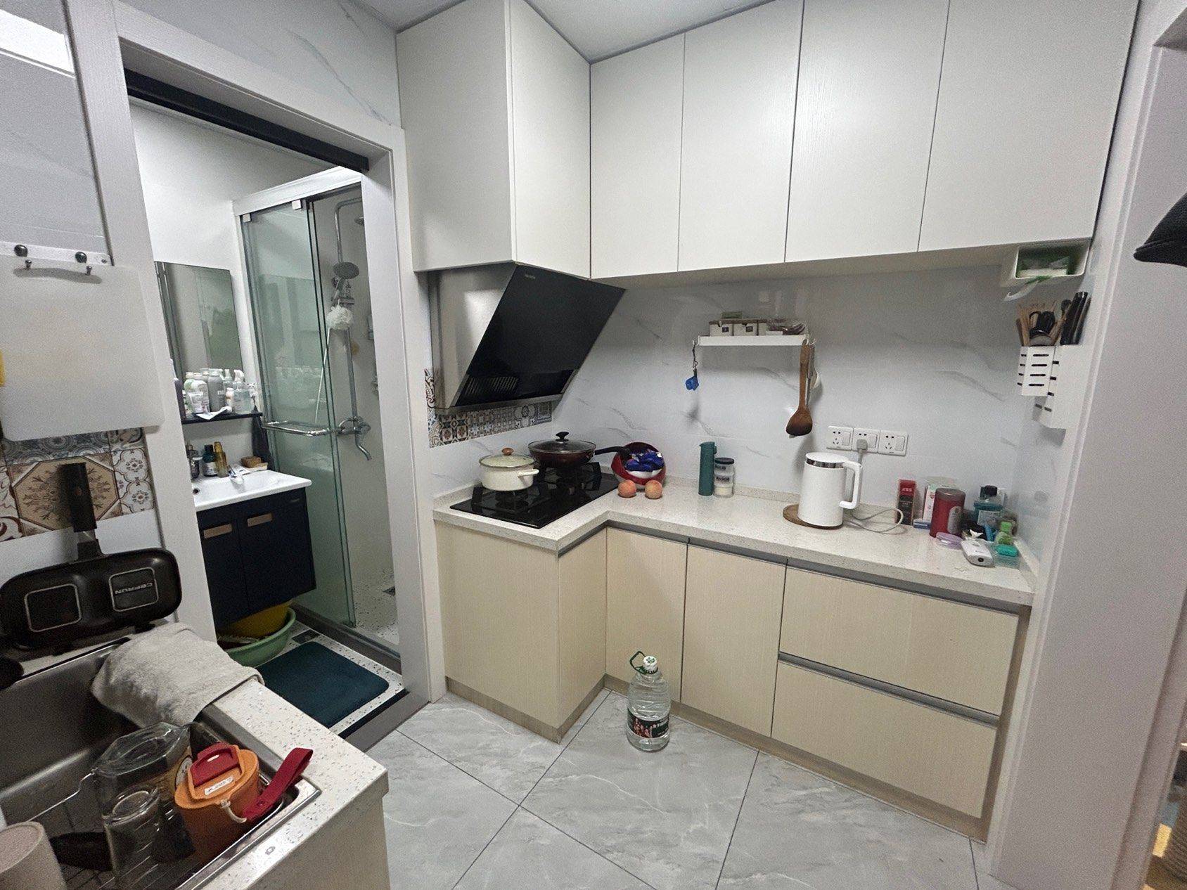 Shanghai-Huangpu-Clean&Comfy,Hustle & Bustle,Chilled,Pet Friendly