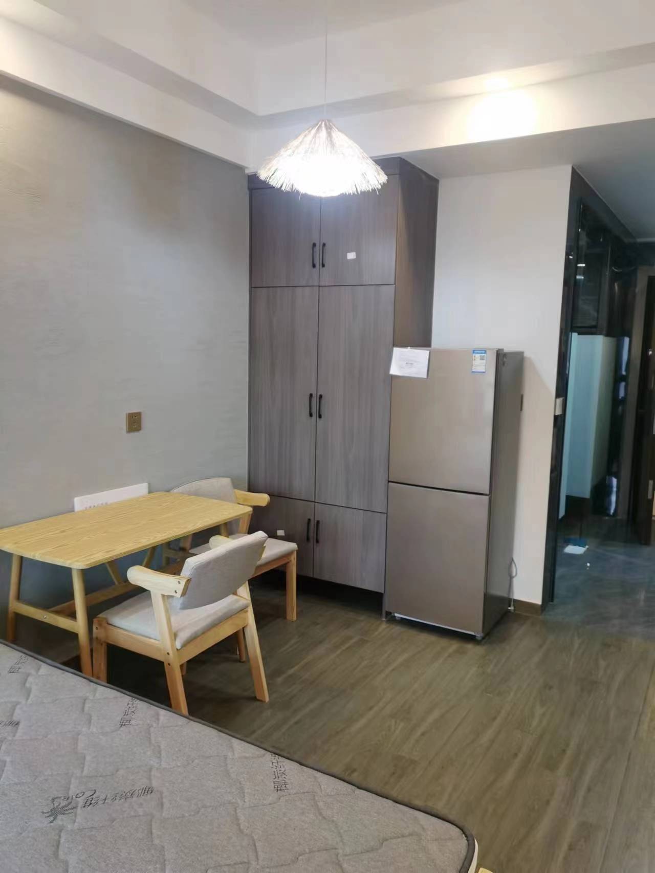 Chengdu-Pidu-No Gender Limit