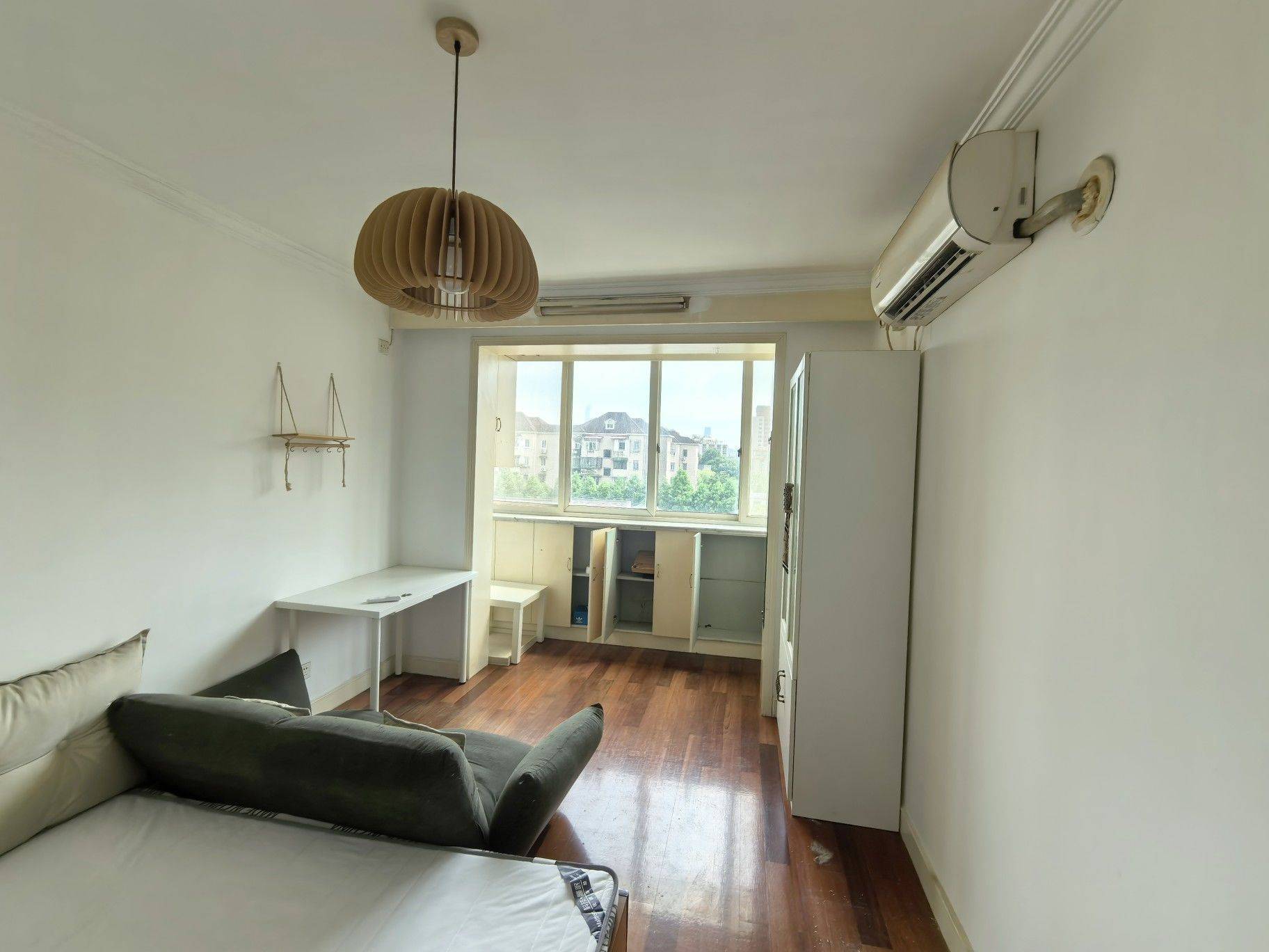Shanghai-Yangpu-Cozy Home,Clean&Comfy,No Gender Limit,Hustle & Bustle