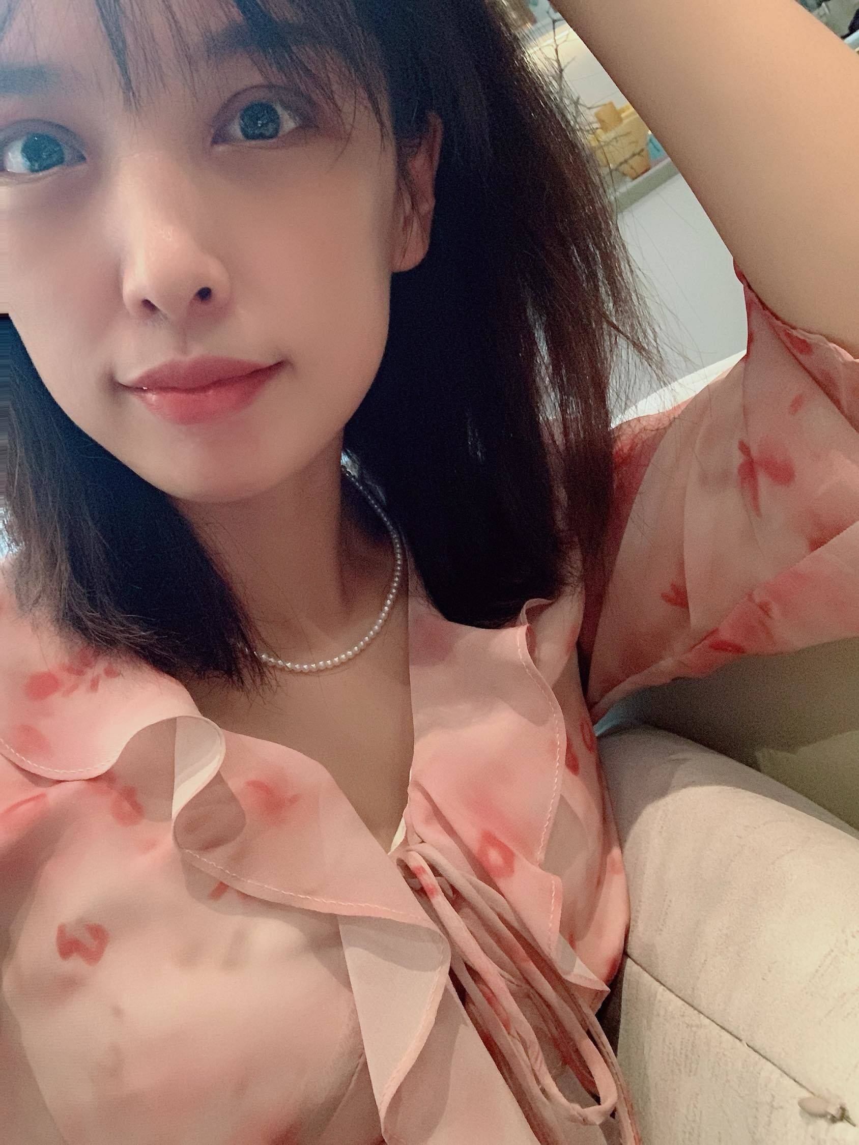 佳佳