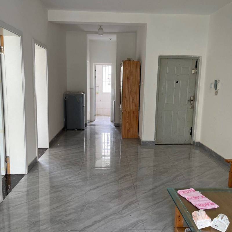 Chengdu-Shuangliu-Clean&Comfy,No Gender Limit,Hustle & Bustle