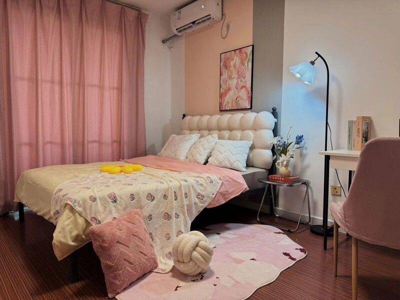 Chengdu-Shuangliu-Cozy Home,Clean&Comfy,No Gender Limit,Hustle & Bustle,“Friends”,Chilled,LGBTQ Friendly,Pet Friendly