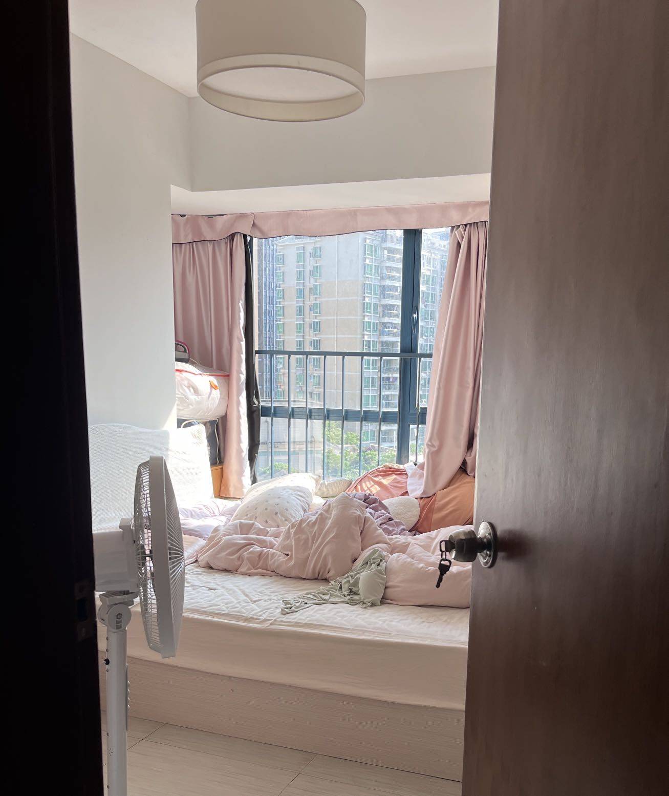 Shenzhen-Futian-Cozy Home,Clean&Comfy,No Gender Limit,Hustle & Bustle