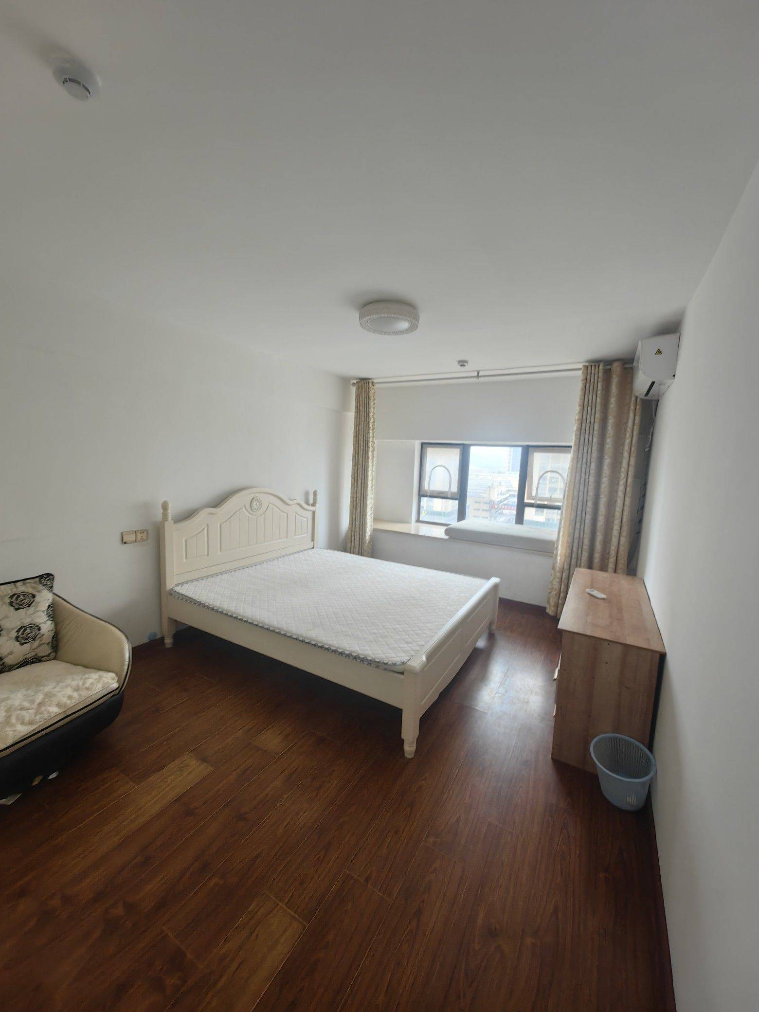 Hefei-Yaohai-Cozy Home,Clean&Comfy,No Gender Limit,Hustle & Bustle,“Friends”