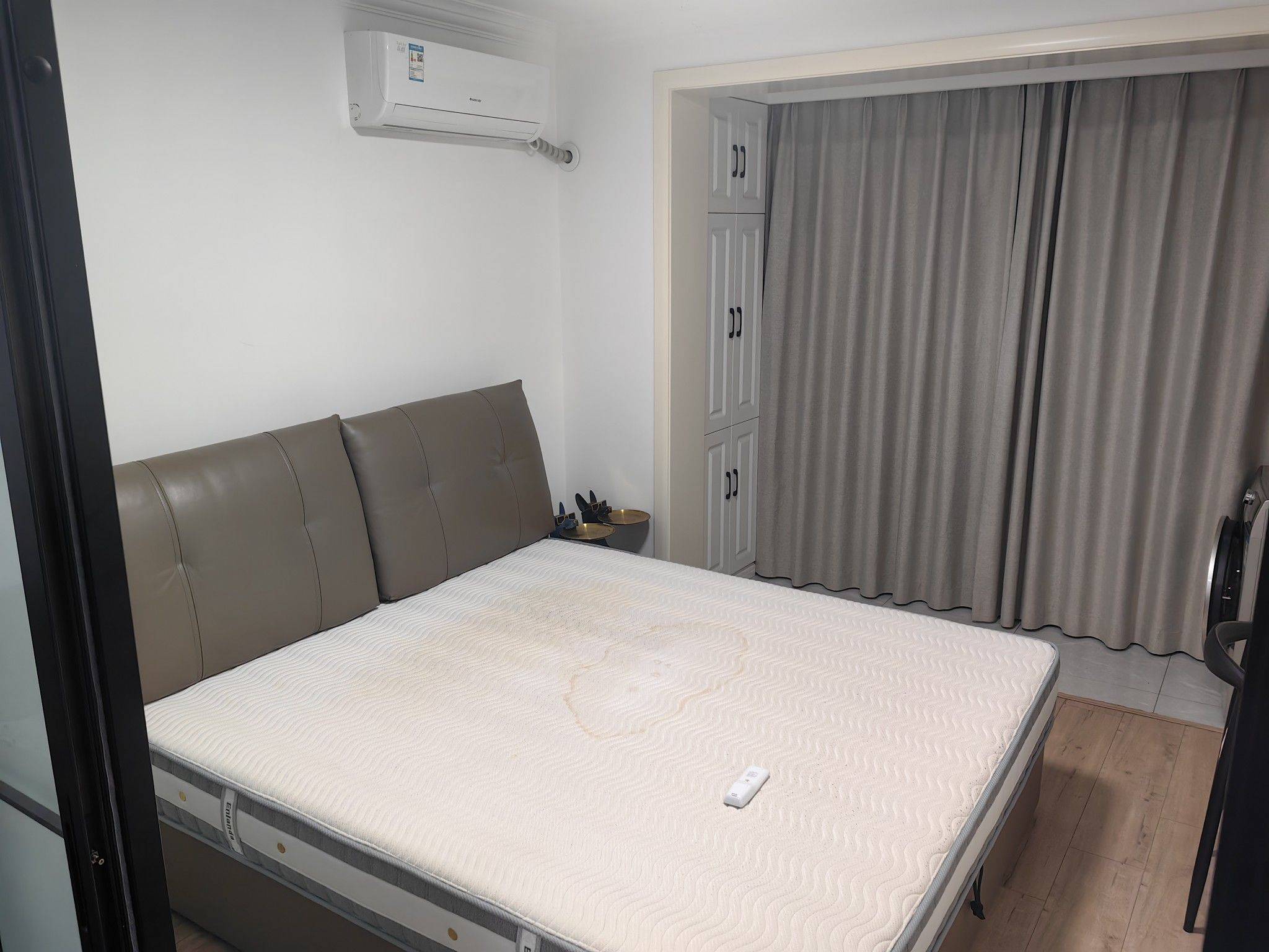 Shanghai-Baoshan-Cozy Home,Clean&Comfy,No Gender Limit,Hustle & Bustle,“Friends”,Chilled,LGBTQ Friendly