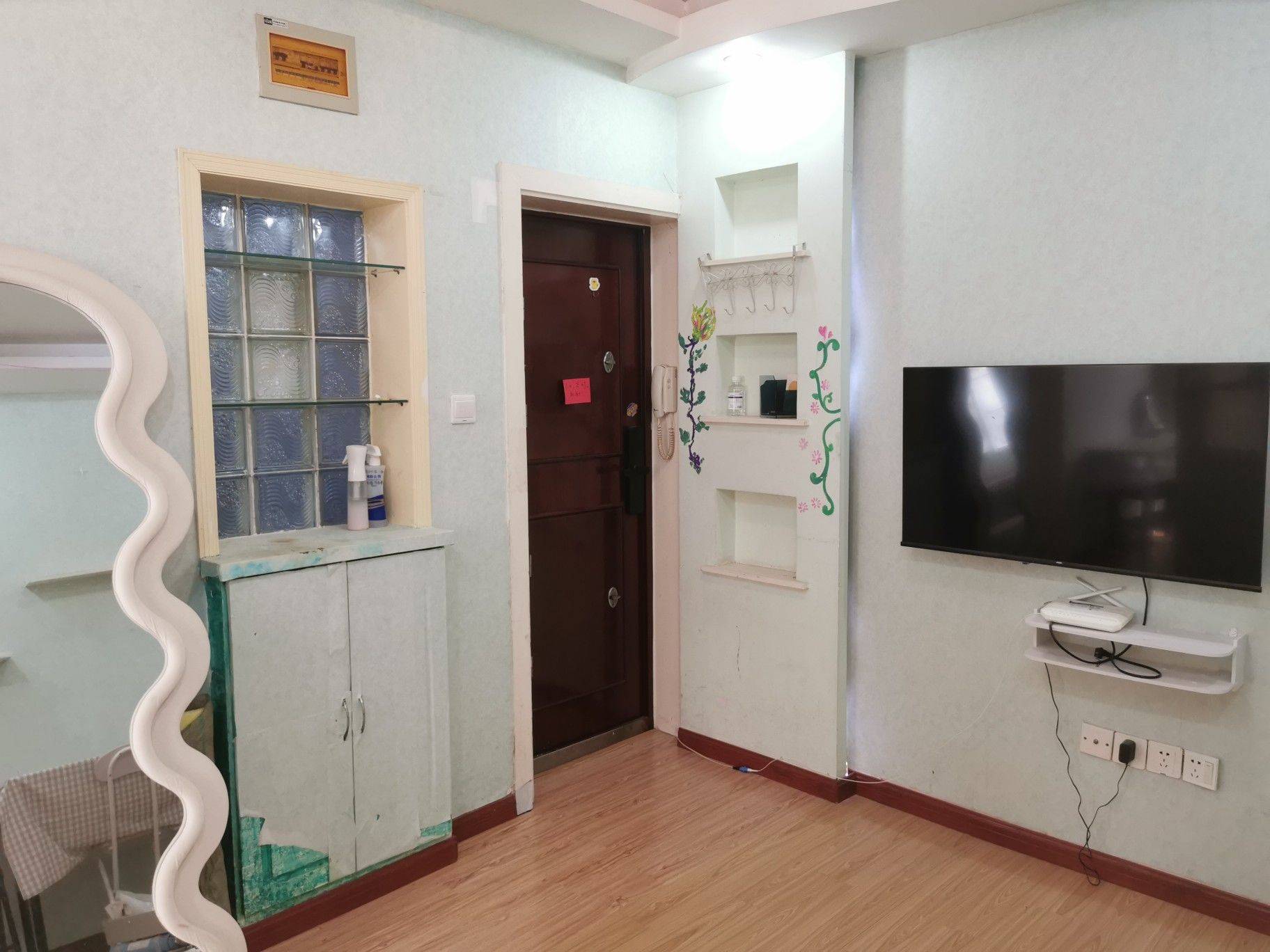 Shanghai-Changning-Cozy Home,Clean&Comfy,No Gender Limit,Hustle & Bustle,“Friends”,Chilled,LGBTQ Friendly,Pet Friendly