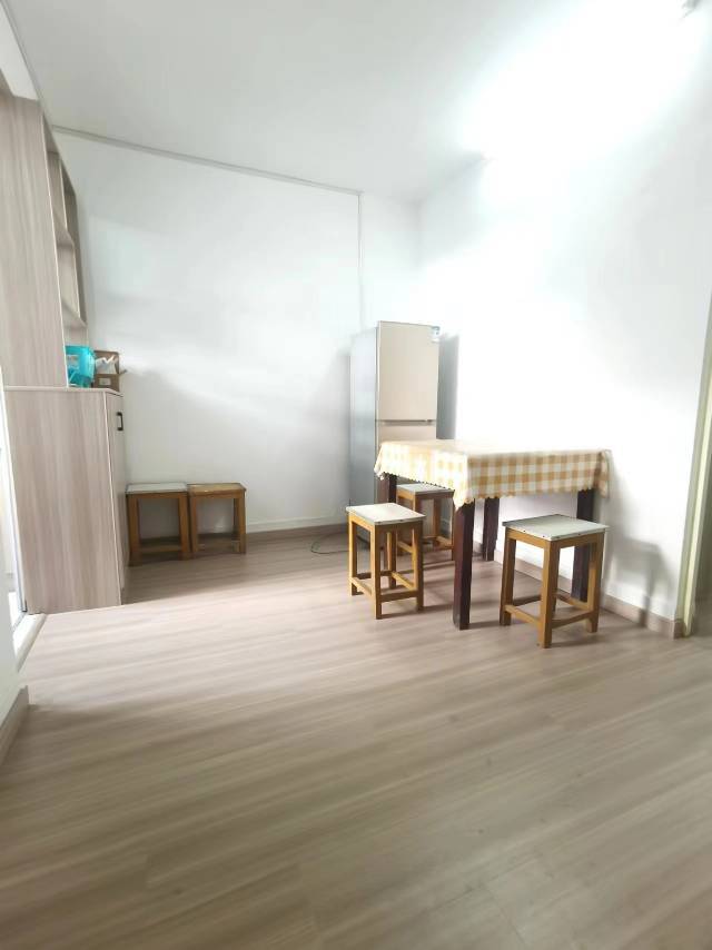 Wuxi-Liangxi-Cozy Home,Clean&Comfy,No Gender Limit,Hustle & Bustle,Chilled,Pet Friendly