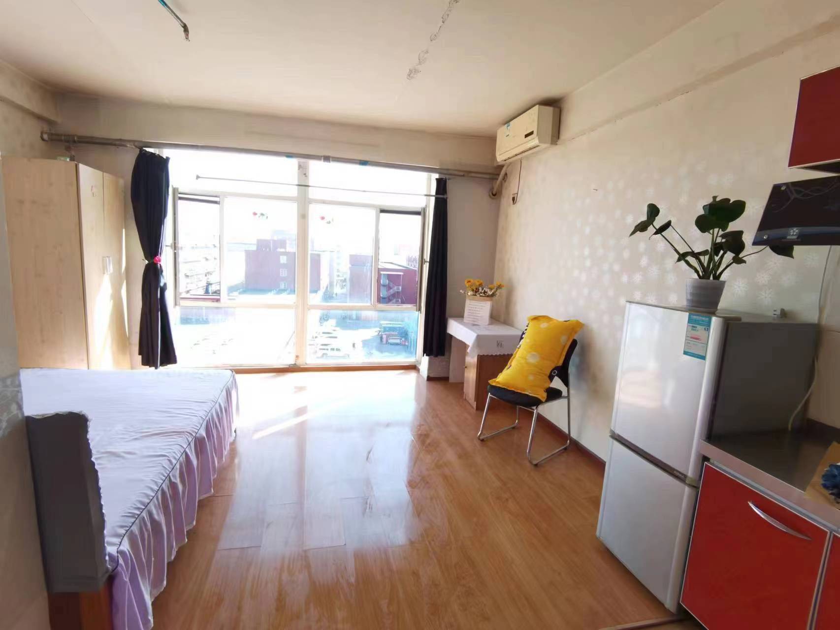 Beijing-Changping-Cozy Home,Clean&Comfy,No Gender Limit,Hustle & Bustle,“Friends”,Pet Friendly