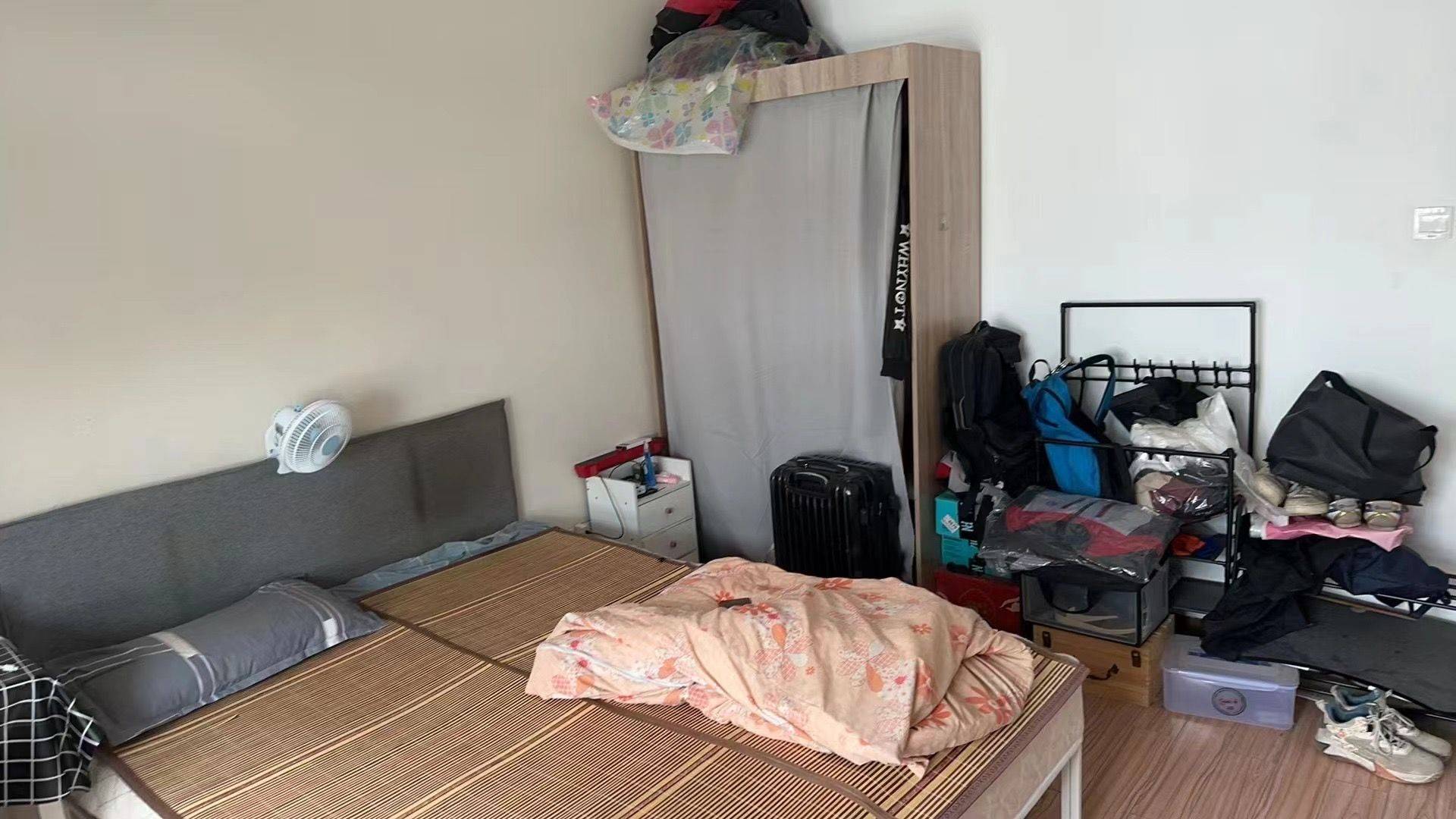 Nanjing-Jiangning-No Gender Limit,Hustle & Bustle,Pet Friendly