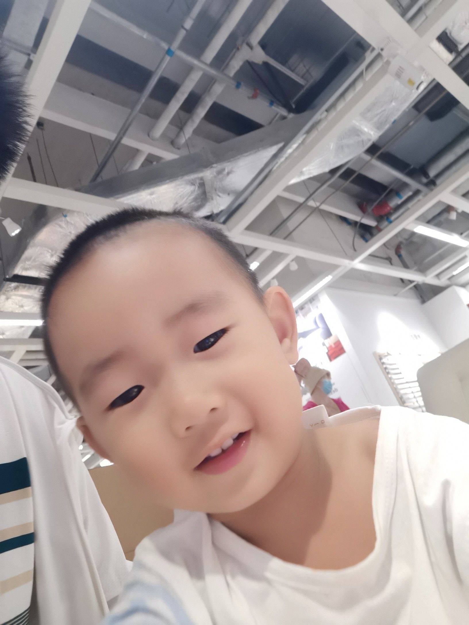 于朋