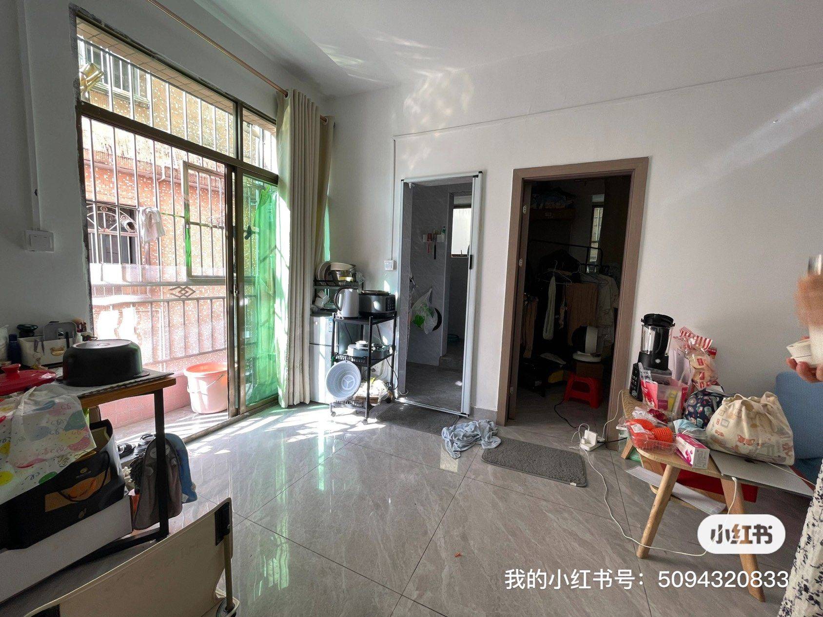 Shenzhen-Longgang-Cozy Home,Hustle & Bustle,“Friends”