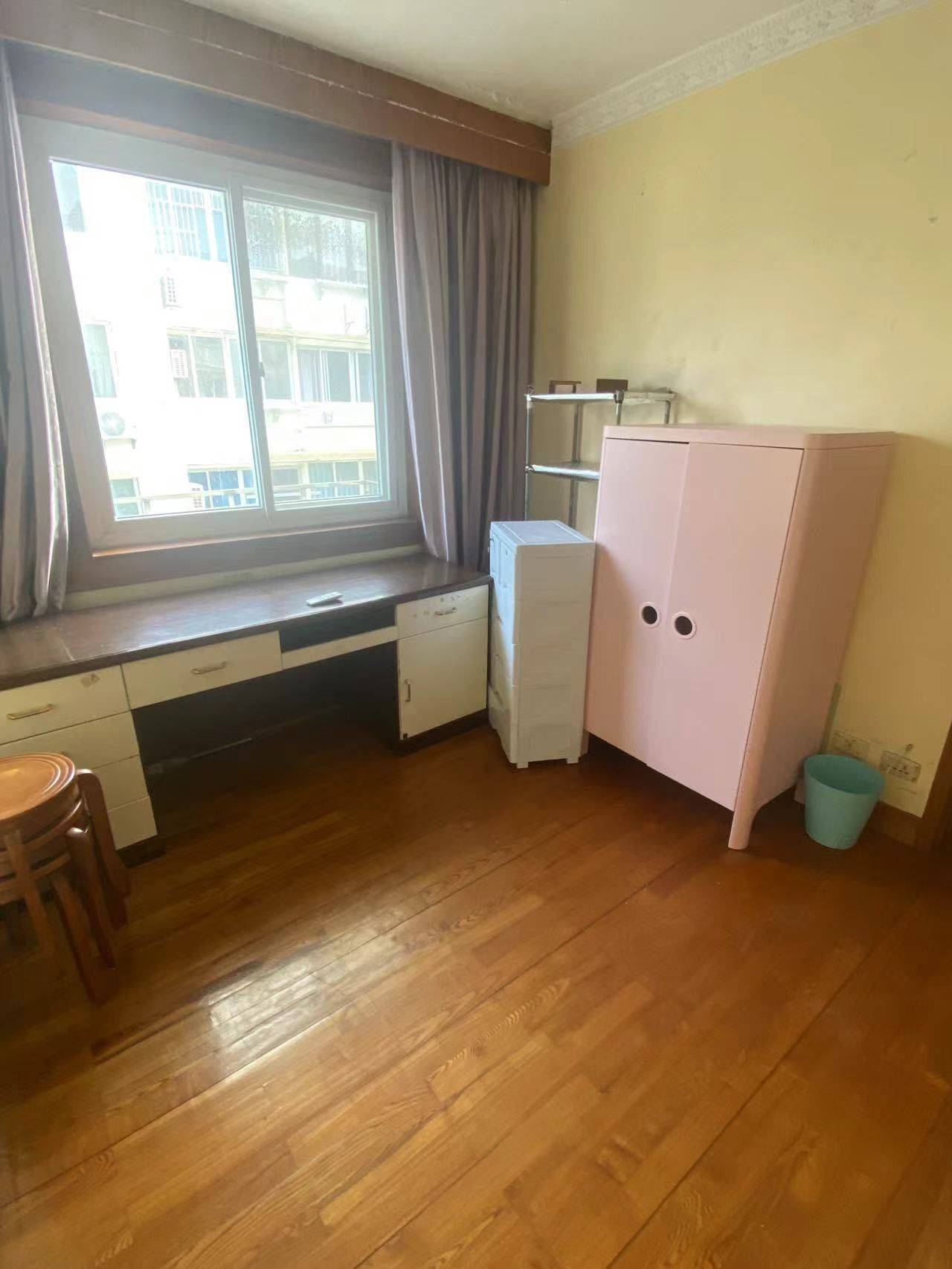 Hangzhou-Xihu-Cozy Home,Clean&Comfy,No Gender Limit,Hustle & Bustle,“Friends”,Chilled,LGBTQ Friendly,Pet Friendly