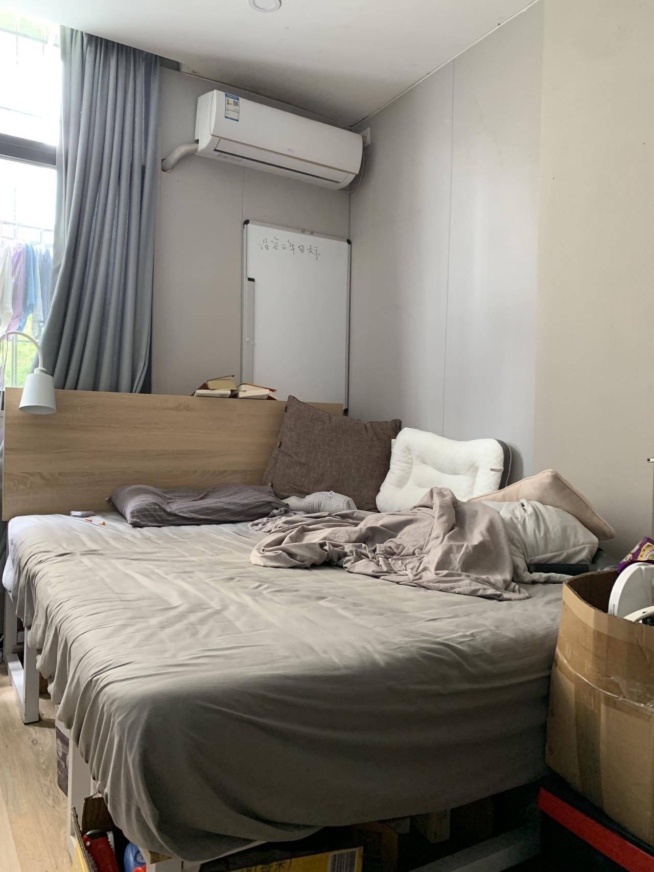 Shenzhen-Nanshan-西丽地铁站,南山区转租,深圳宝安区租房,深圳5号线租房,深圳租房,深圳南山区租房,深圳7号线租房,Pet Friendly,LGBTQ Friendly,Cozy Home,Clean&Comfy,No Gender Limit,Hustle & Bustle,“Friends”,Chilled