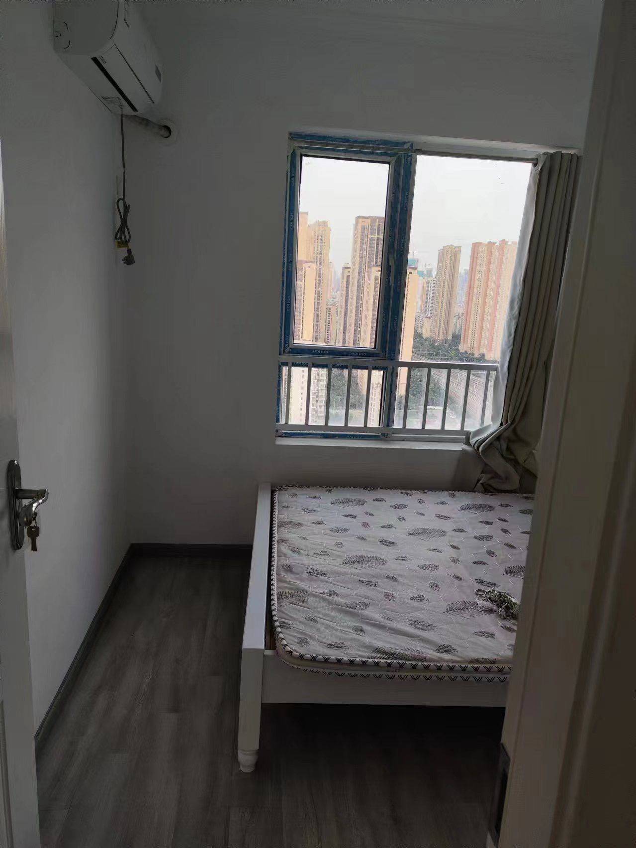Wuhan-Jianghan-Cozy Home,Clean&Comfy,No Gender Limit,Hustle & Bustle,Chilled,LGBTQ Friendly