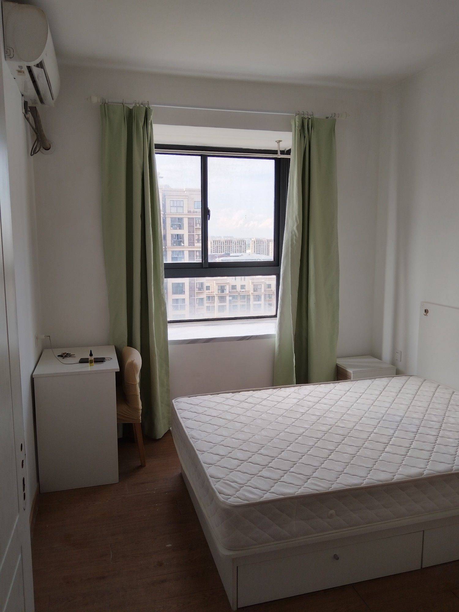 Shanghai-Baoshan-Cozy Home,Clean&Comfy,No Gender Limit,Hustle & Bustle,“Friends”,Chilled,LGBTQ Friendly,Pet Friendly