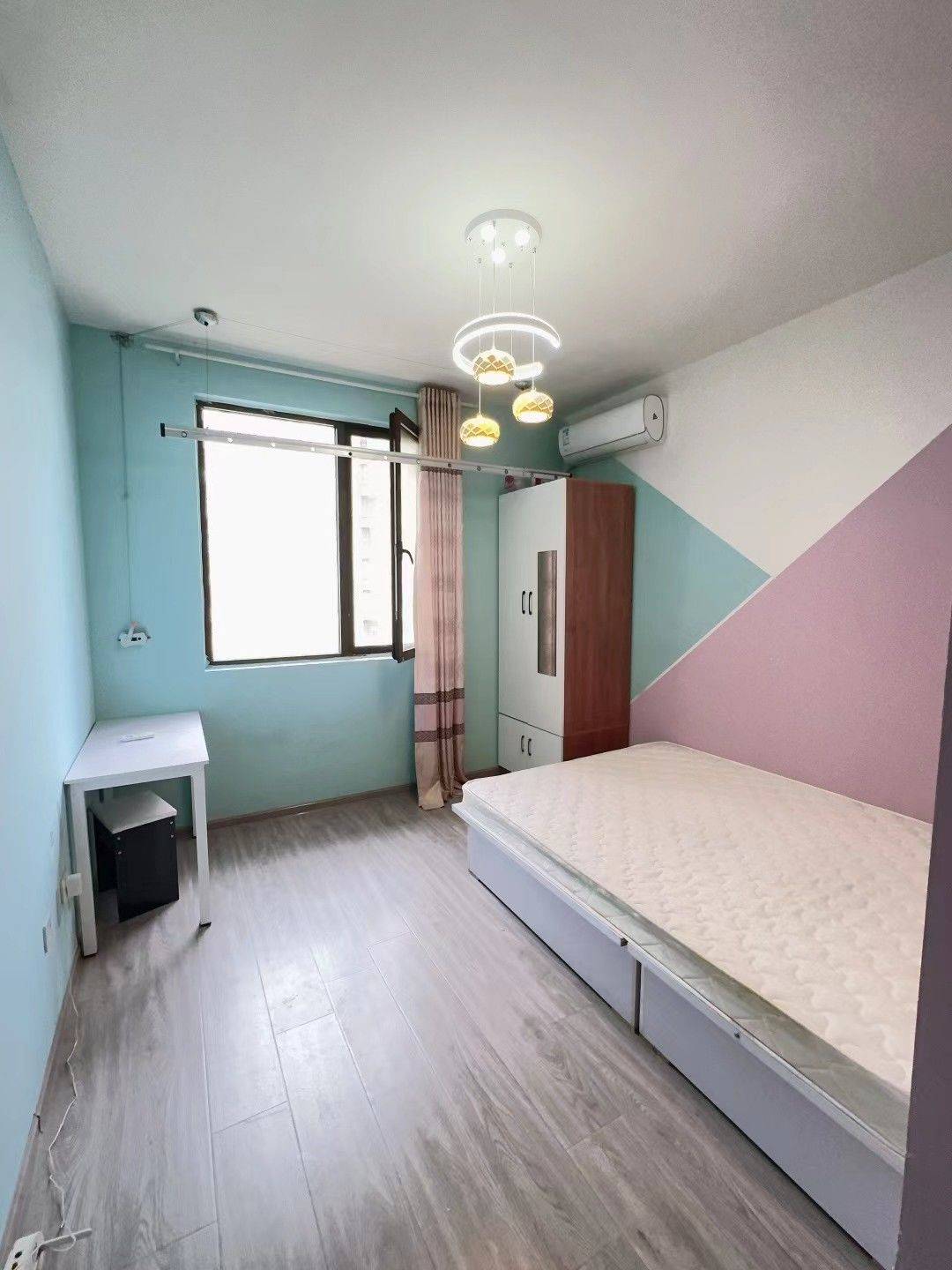 Jinan-Shizhong-Cozy Home,Clean&Comfy,No Gender Limit,Hustle & Bustle,“Friends”,Chilled,Pet Friendly