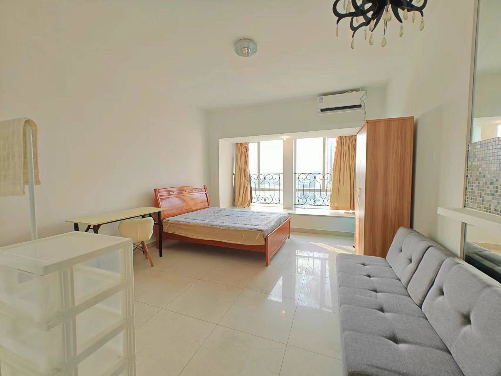 Dongguan-Dongcheng-Pet Friendly