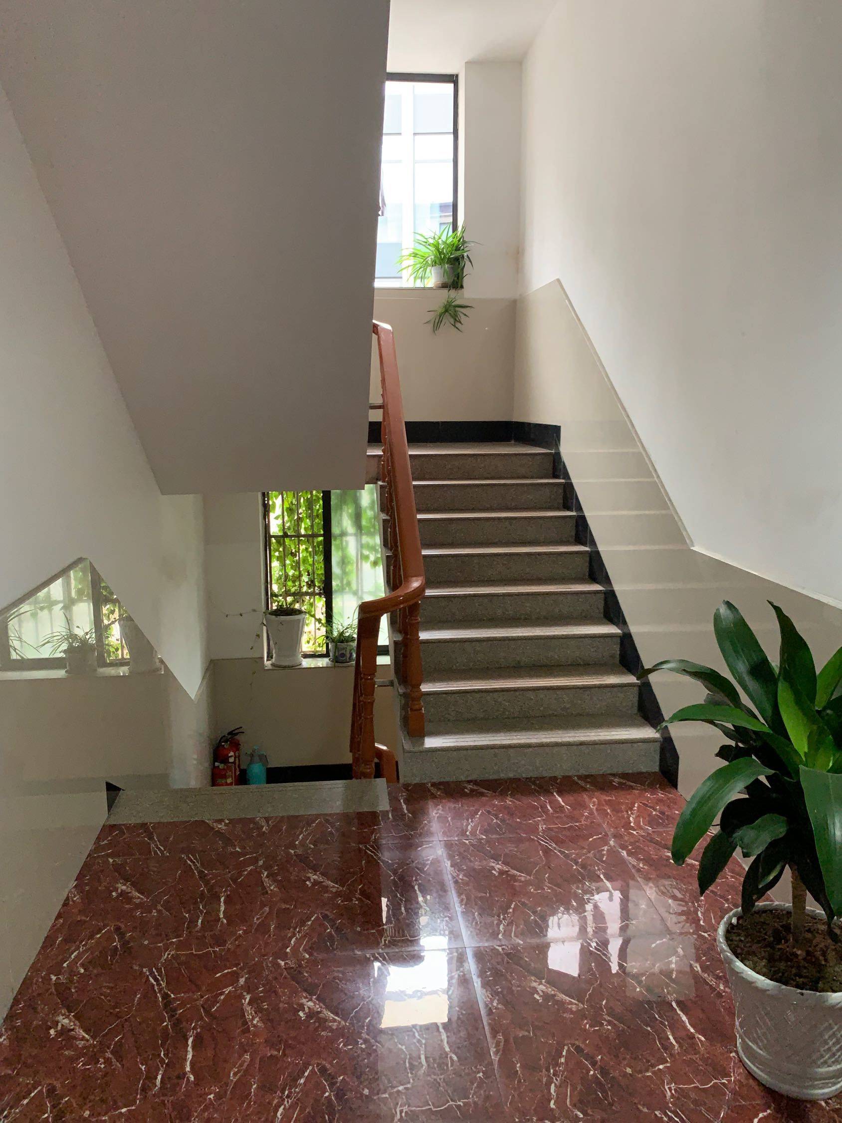 Hangzhou-Xihu-Cozy Home,Clean&Comfy,No Gender Limit,Hustle & Bustle,Pet Friendly