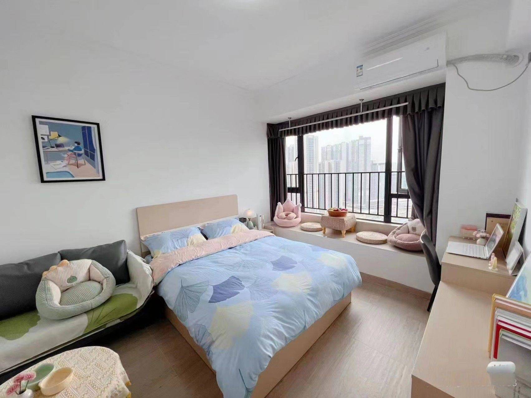 Wuhan-Hongshan-Pet Friendly