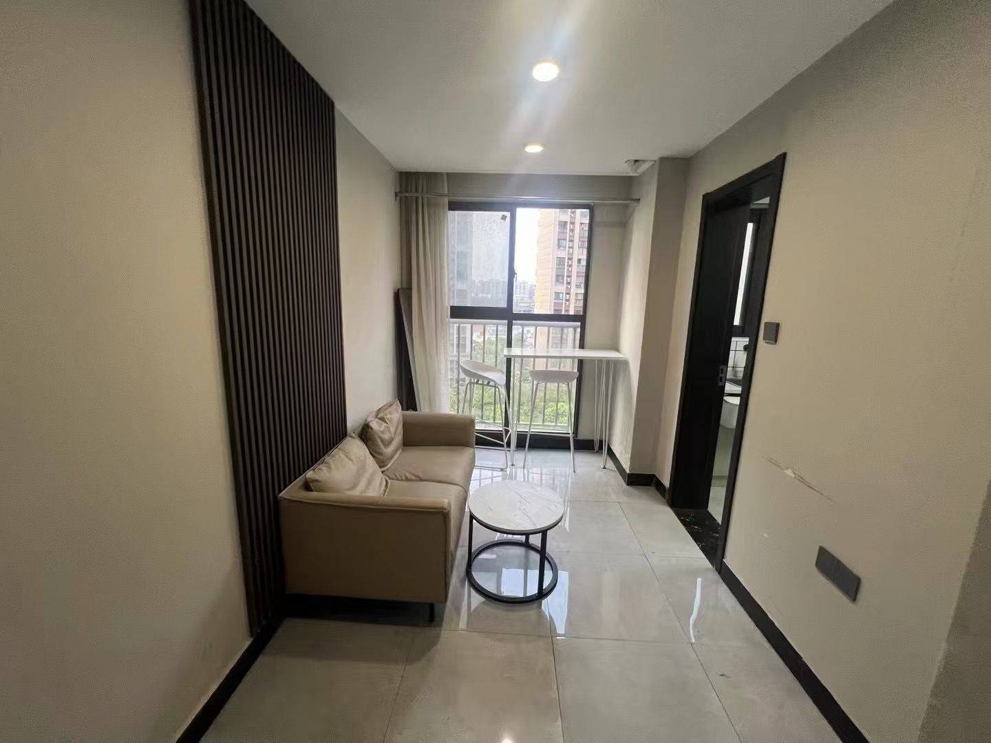 Shanghai-Baoshan-Cozy Home,Clean&Comfy,No Gender Limit,Hustle & Bustle,“Friends”,Chilled,Pet Friendly