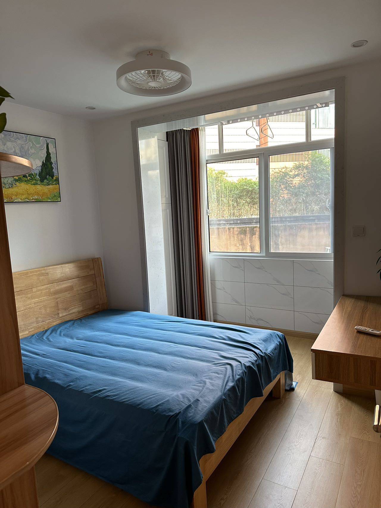 Shanghai-Xuhui-Cozy Home,Clean&Comfy,No Gender Limit,Hustle & Bustle,“Friends”,Chilled