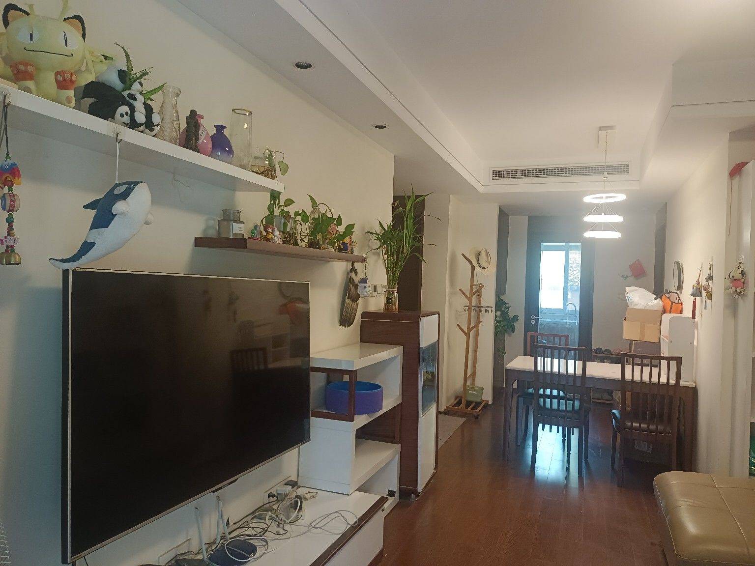 Shanghai-Songjiang-Cozy Home,Clean&Comfy,No Gender Limit,Hustle & Bustle,Chilled