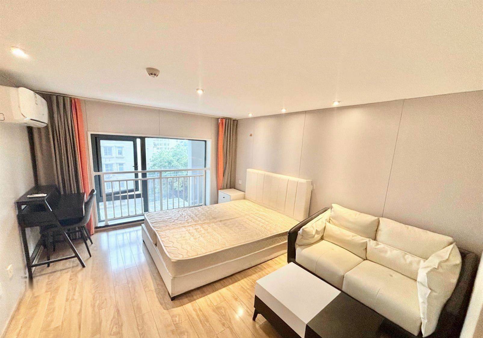 Hangzhou-Xihu-Cozy Home,Clean&Comfy,No Gender Limit,Hustle & Bustle,LGBTQ Friendly