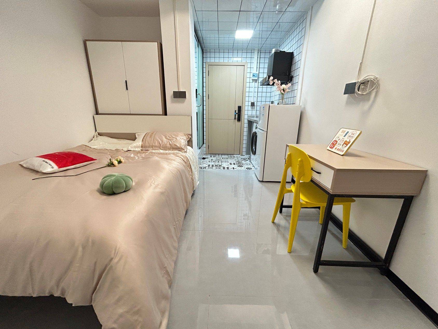 Shenzhen-Nanshan-Cozy Home,Clean&Comfy,No Gender Limit,Chilled,Pet Friendly