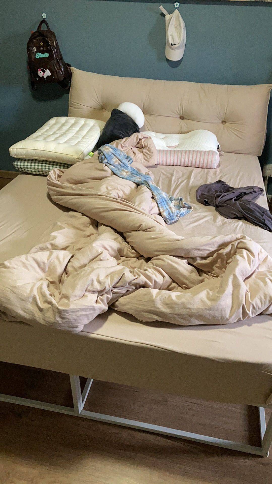 Chengdu-Jinniu-Cozy Home,Clean&Comfy,No Gender Limit,Hustle & Bustle,“Friends”,Chilled