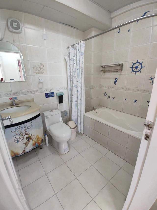 Qingdao-Shinan-Cozy Home,Clean&Comfy,No Gender Limit,Hustle & Bustle,Pet Friendly