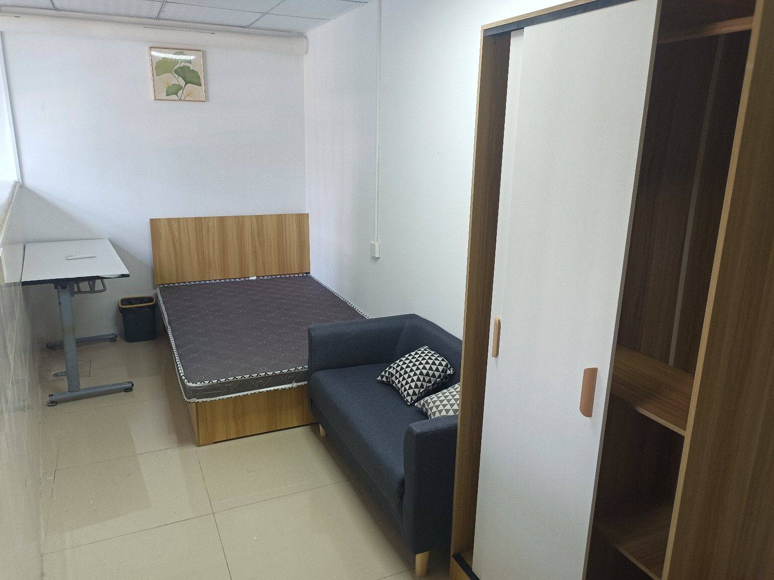 Wuhan-Wuchang-Long & Short Term,Seeking Flatmate,Shared Apartment