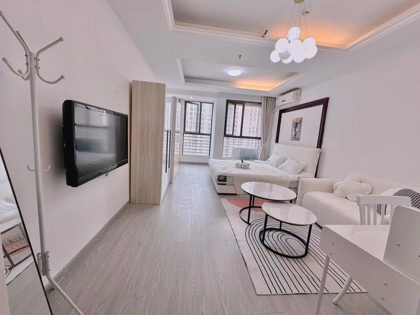 Hangzhou-Qiantang-Cozy Home,Clean&Comfy,No Gender Limit,Hustle & Bustle,Pet Friendly