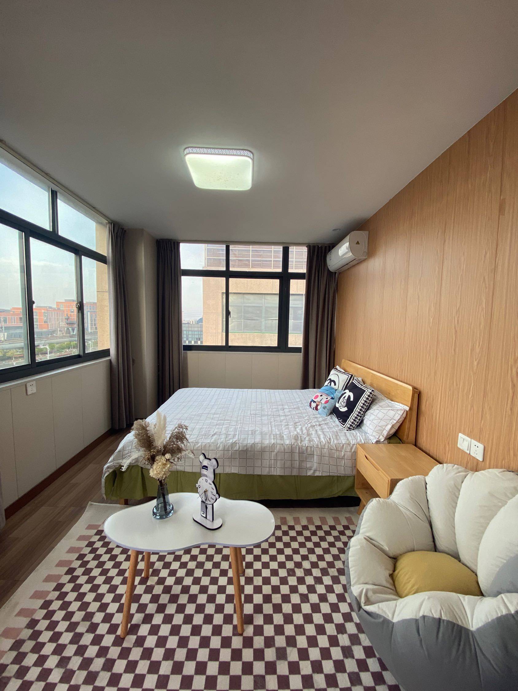 Shanghai-Pudong-Cozy Home,Clean&Comfy,No Gender Limit