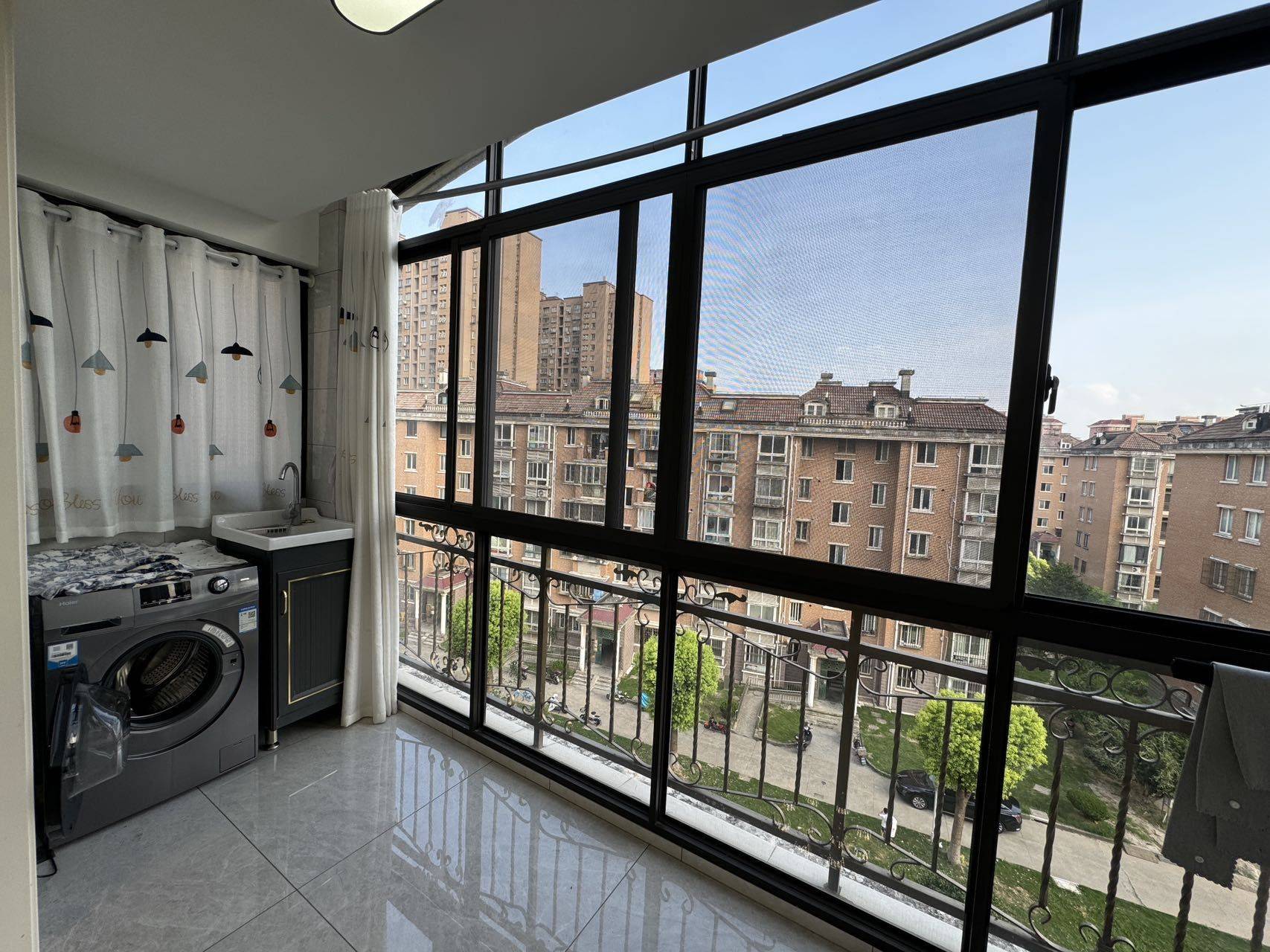 Shanghai-Baoshan-Cozy Home,Clean&Comfy,No Gender Limit,Hustle & Bustle,“Friends”,Chilled,LGBTQ Friendly,Pet Friendly